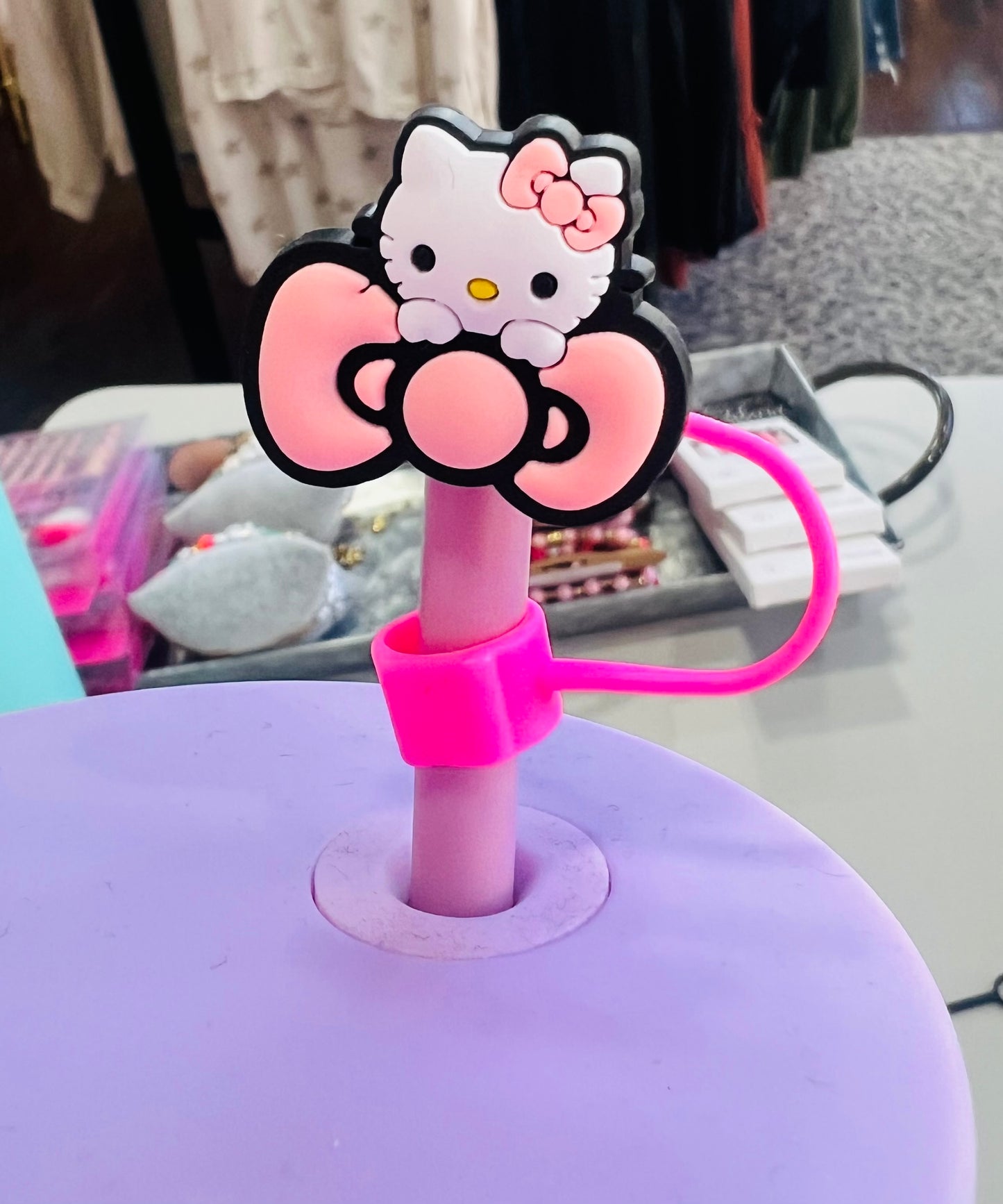 HK STRAW TOPPER