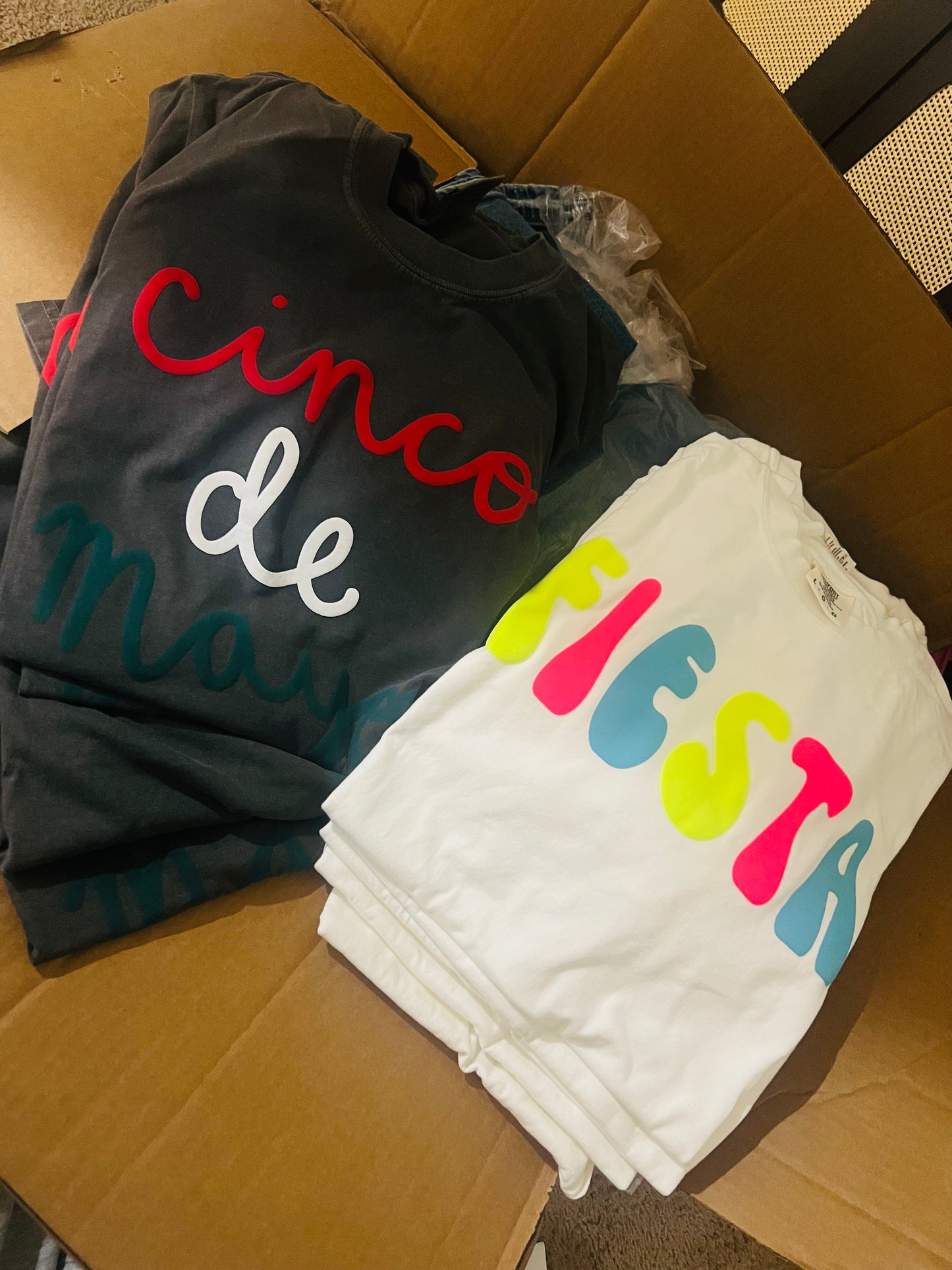 FIESTA NEON PUFF TEE