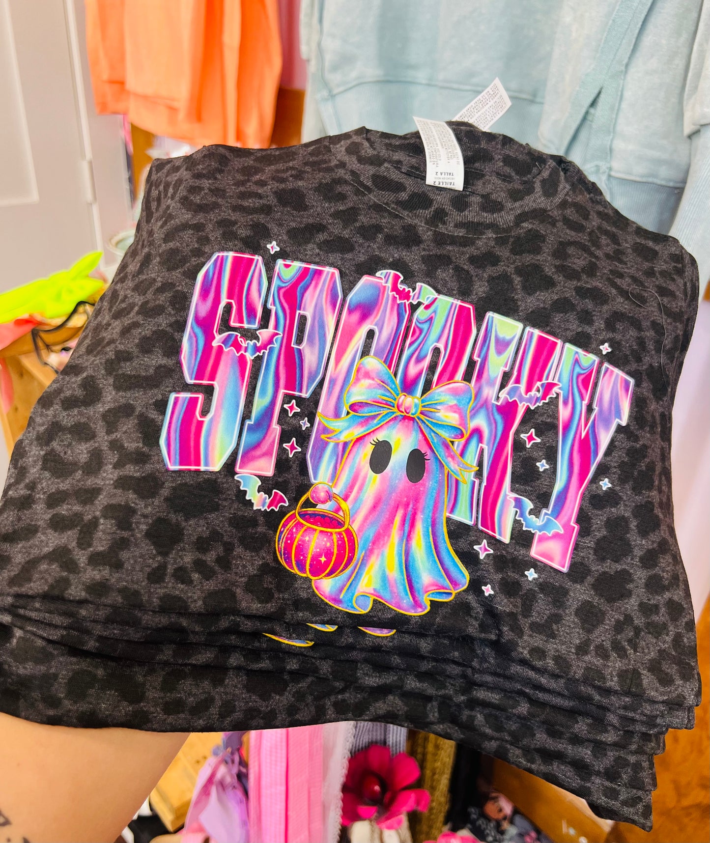 SPOOKY LEO TEE