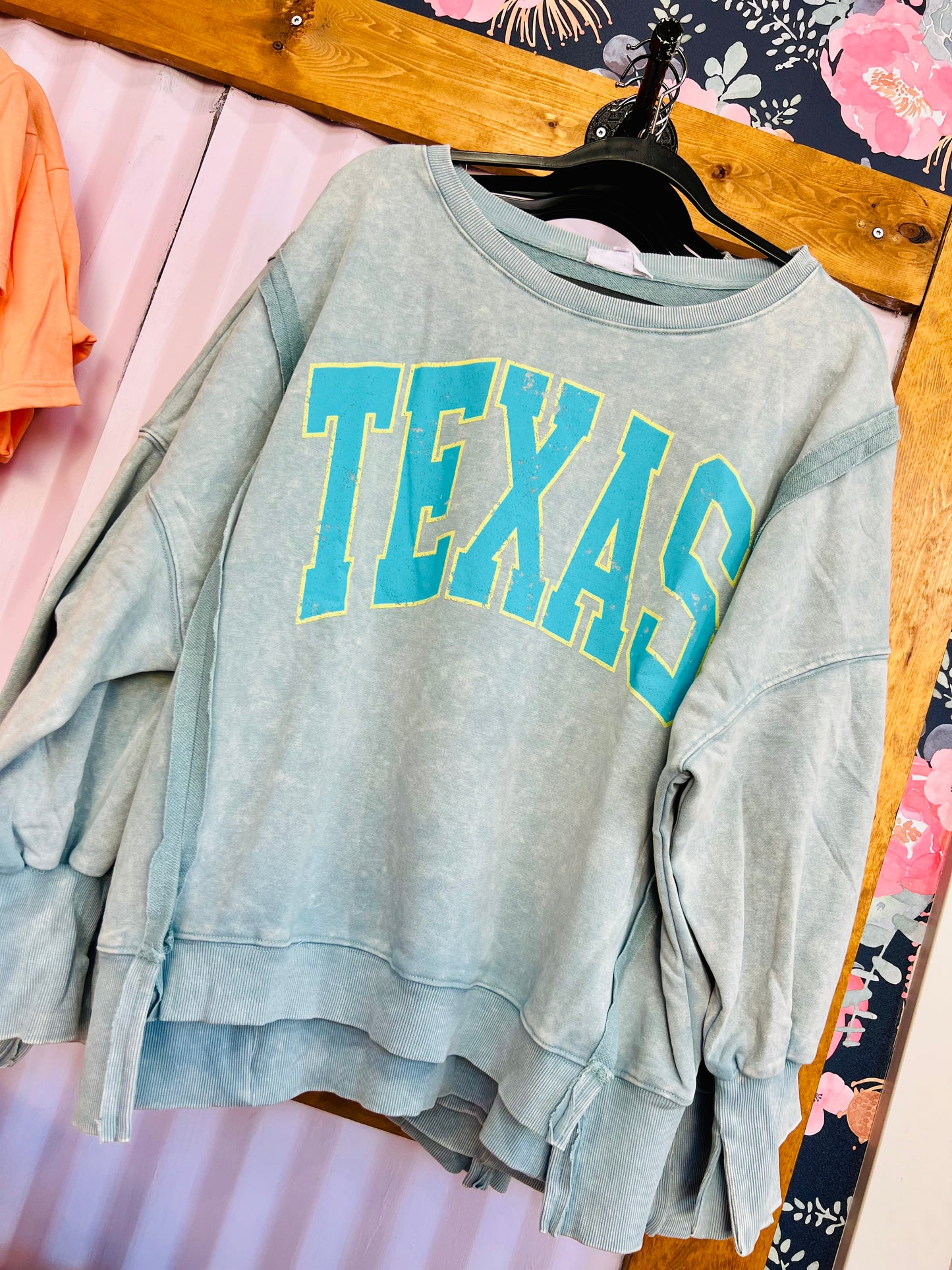 DUSTY BLUE OVERSIZED SWEATER