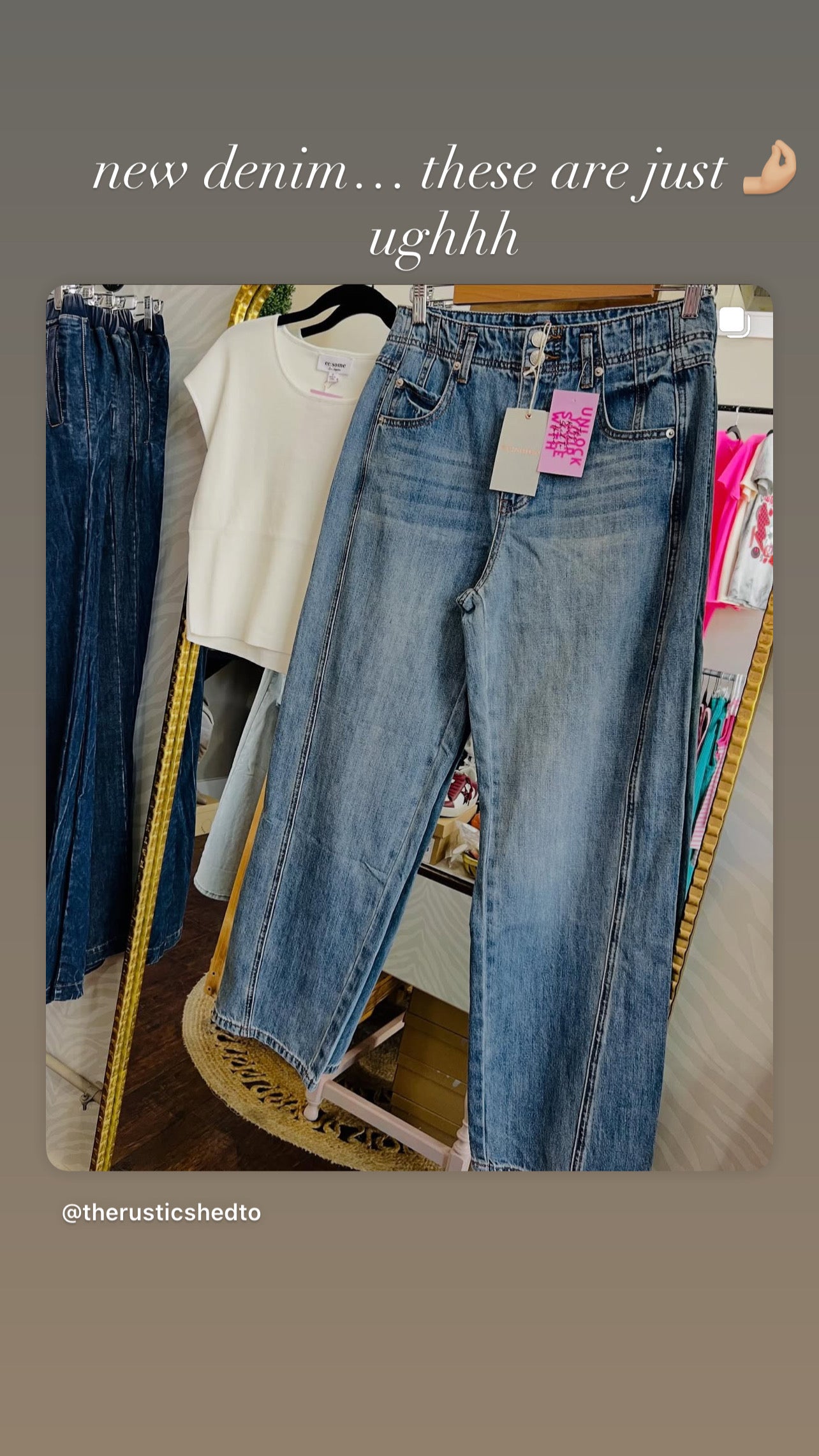 DOUBLE BUTTON STRAIGHT LEG JEANS