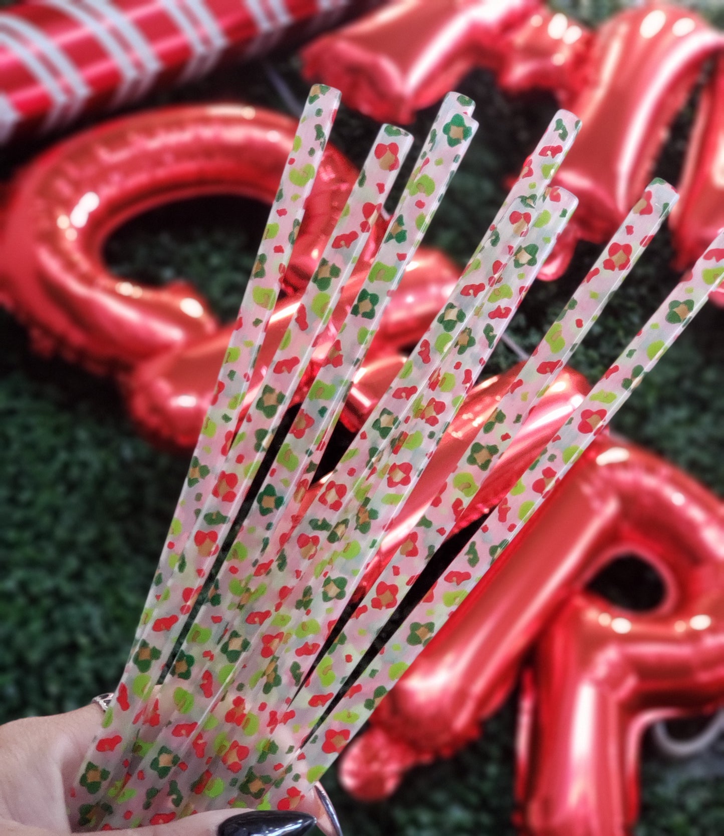 CHRISTMAS LEO STRAWS