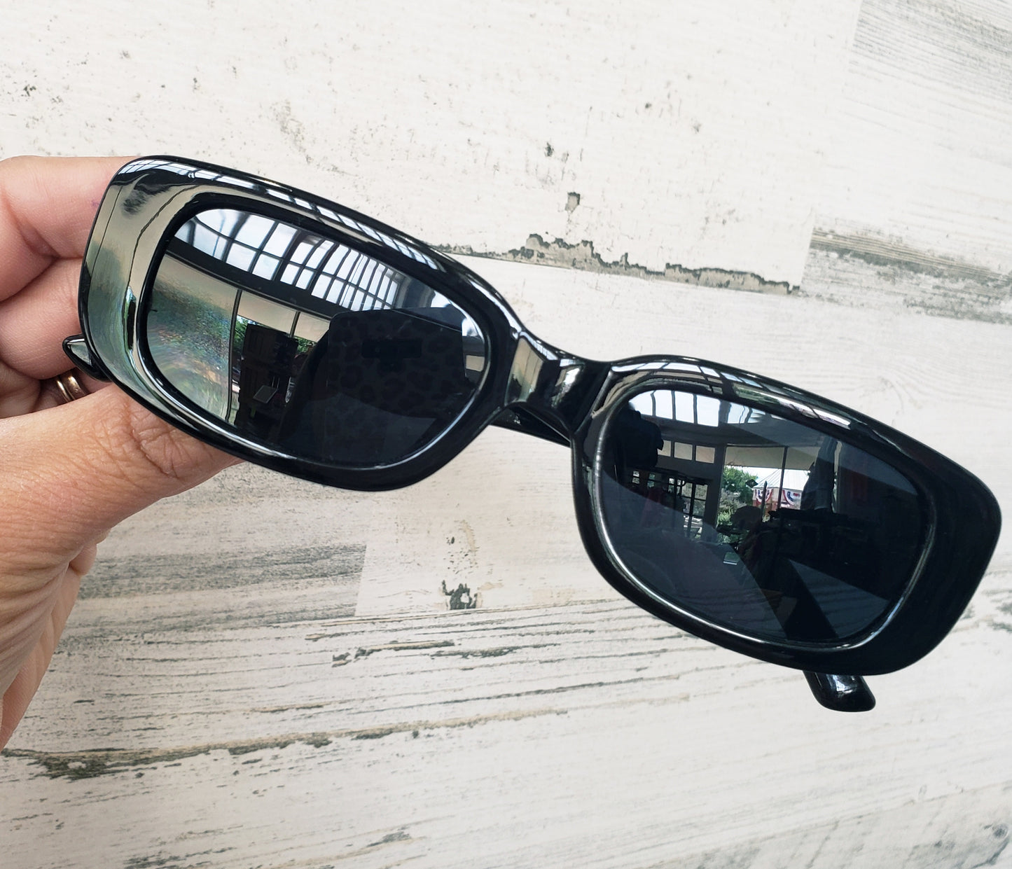 CHIC RECTANGLE SUNGLASSES
