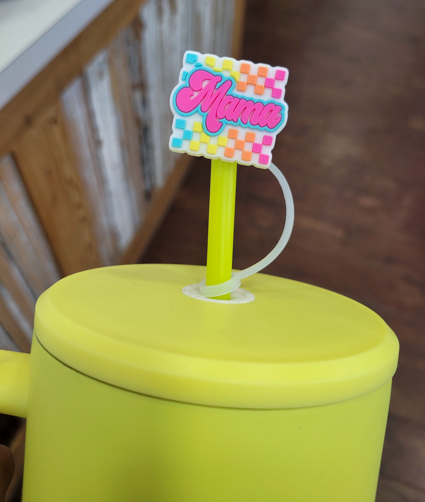 NEON CHECKERED MAMA STRAW TOPPER