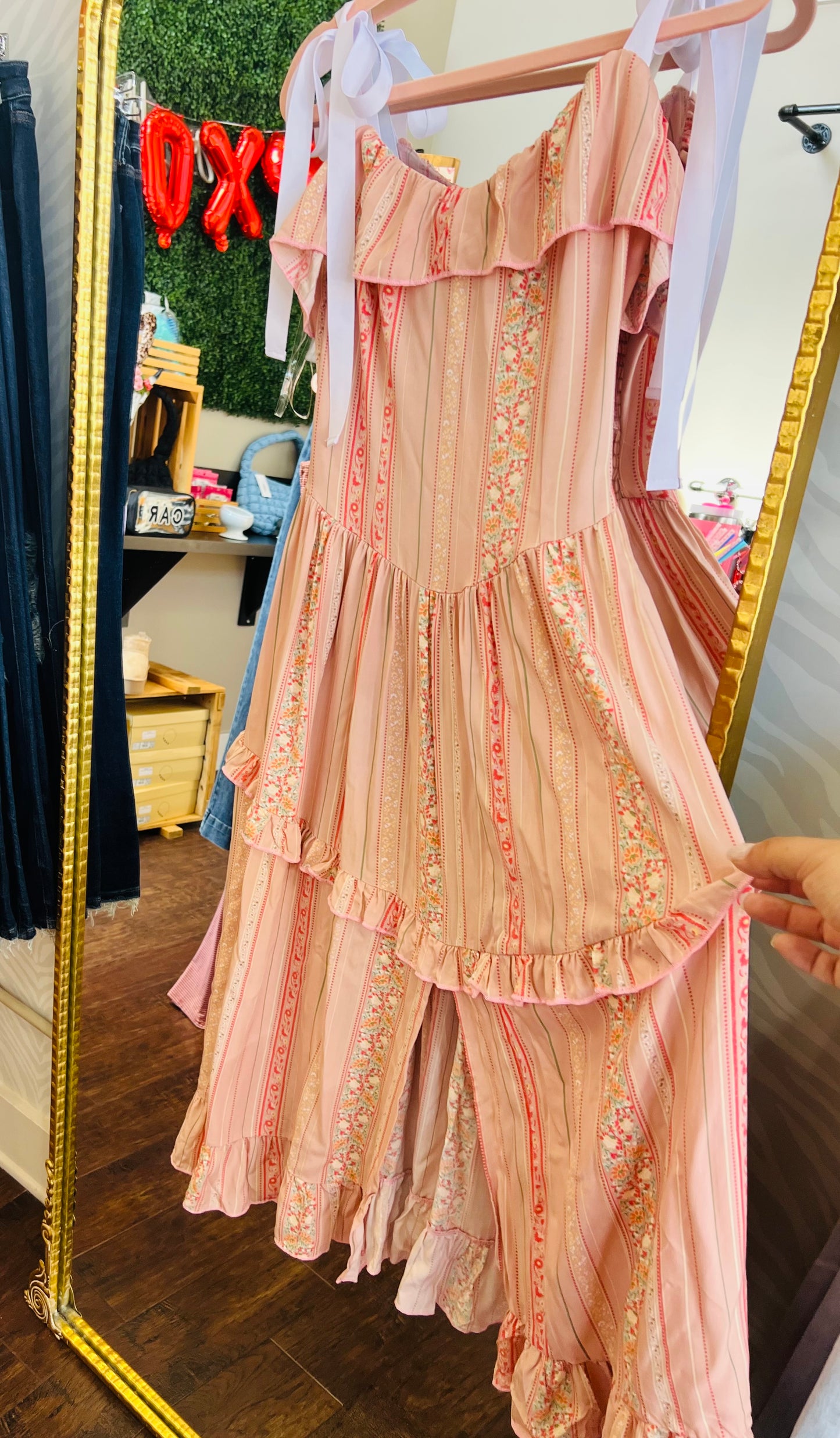 BOW SHOULDER SMOCKED DRESS