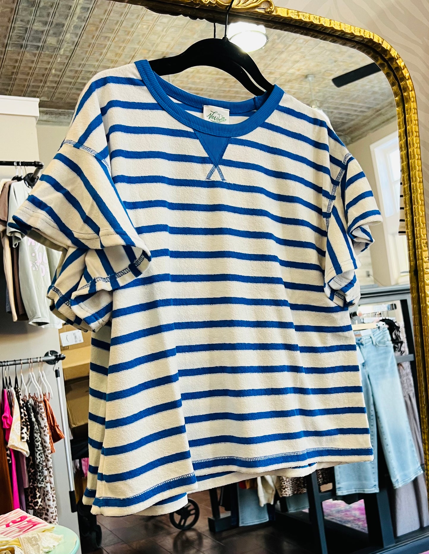 BLUE RUFFLE SLEEVE TOP