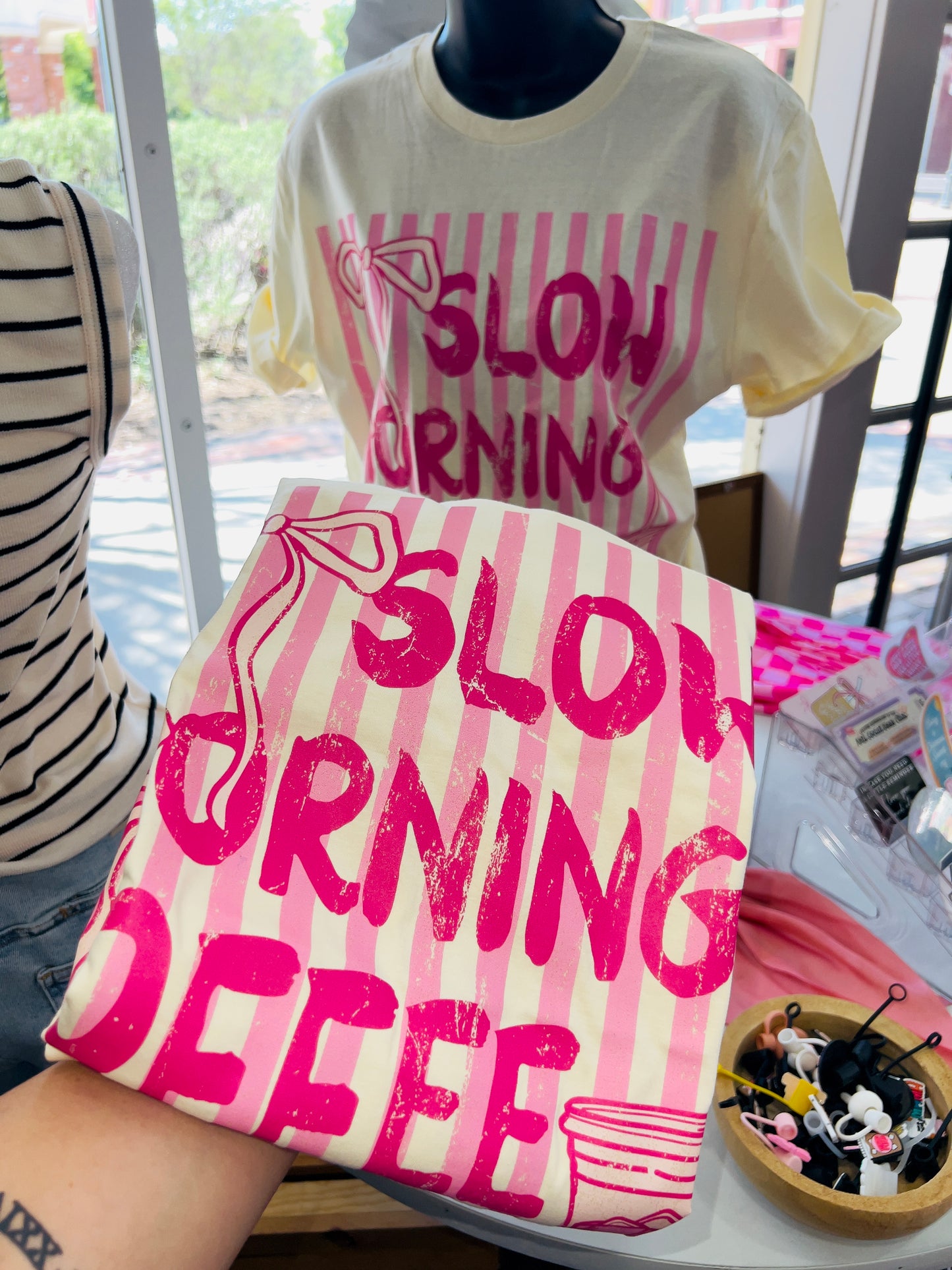 SLOW MORNINGS TEE