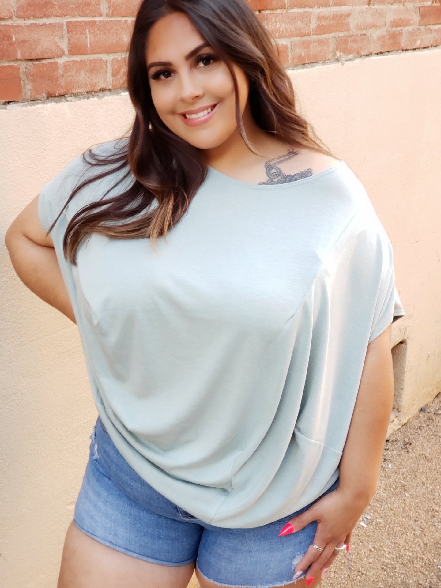 SAGE DROPPED SHOULDER TOP