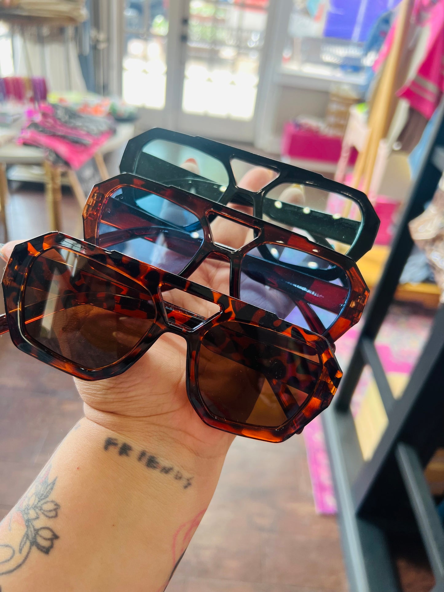 RETRO TEMP SUNNIES