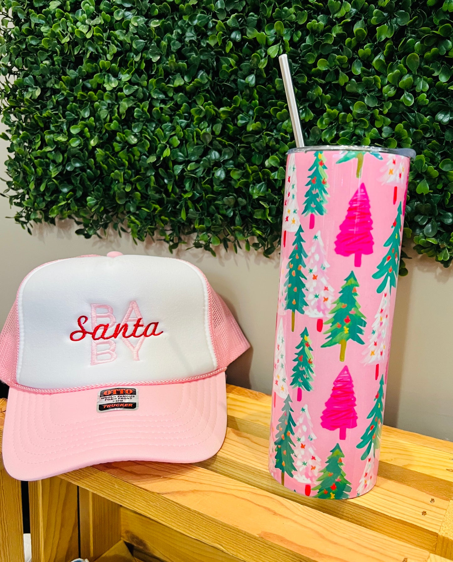 PINK CHRISTMAS TUMBLER