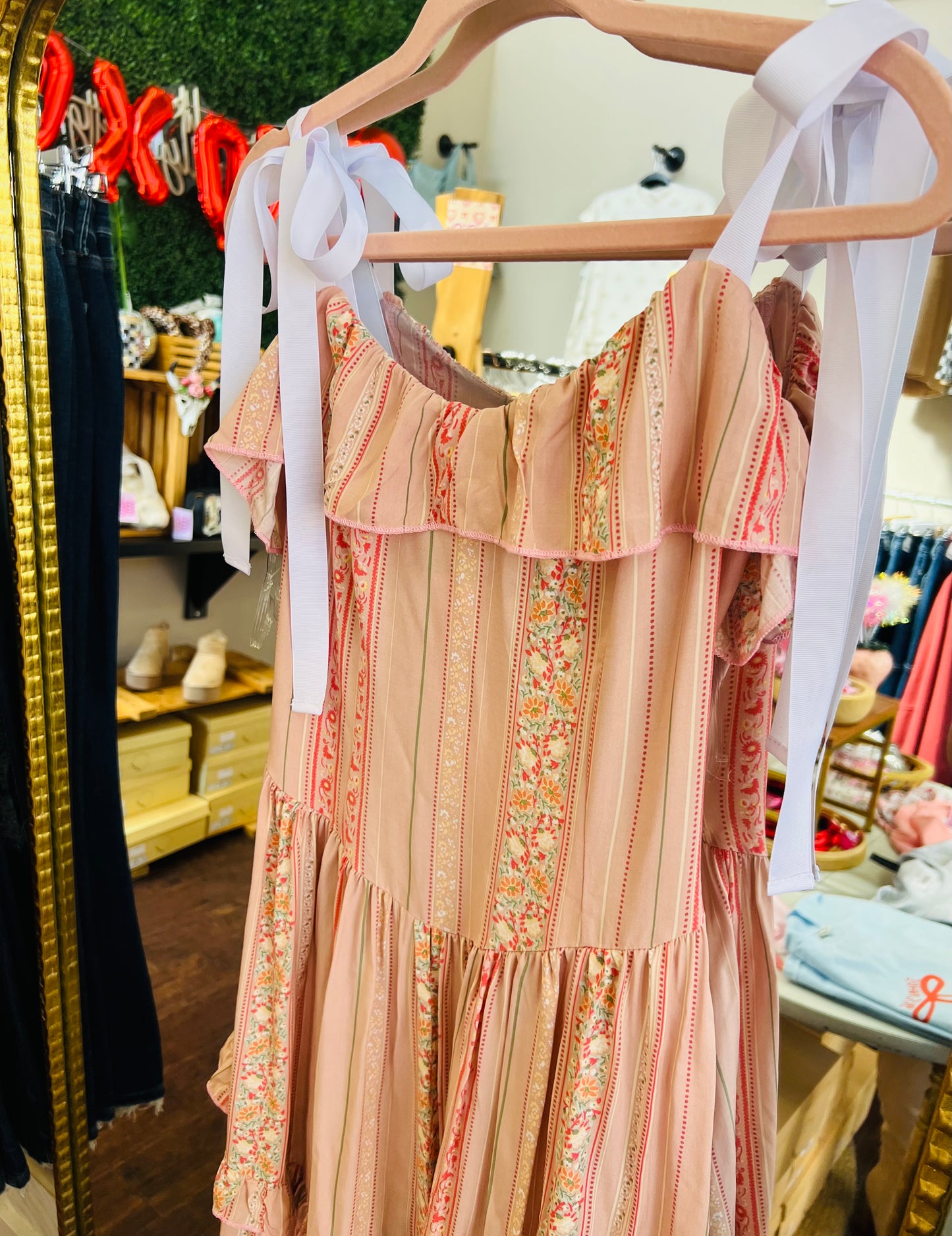 BOW SHOULDER SMOCKED DRESS