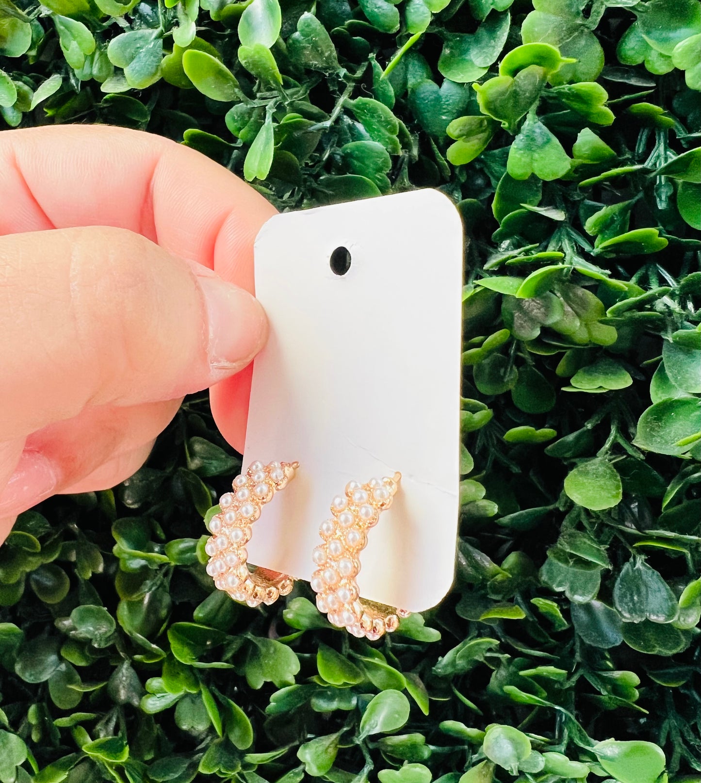 PEARL & GOLD EARRINGS