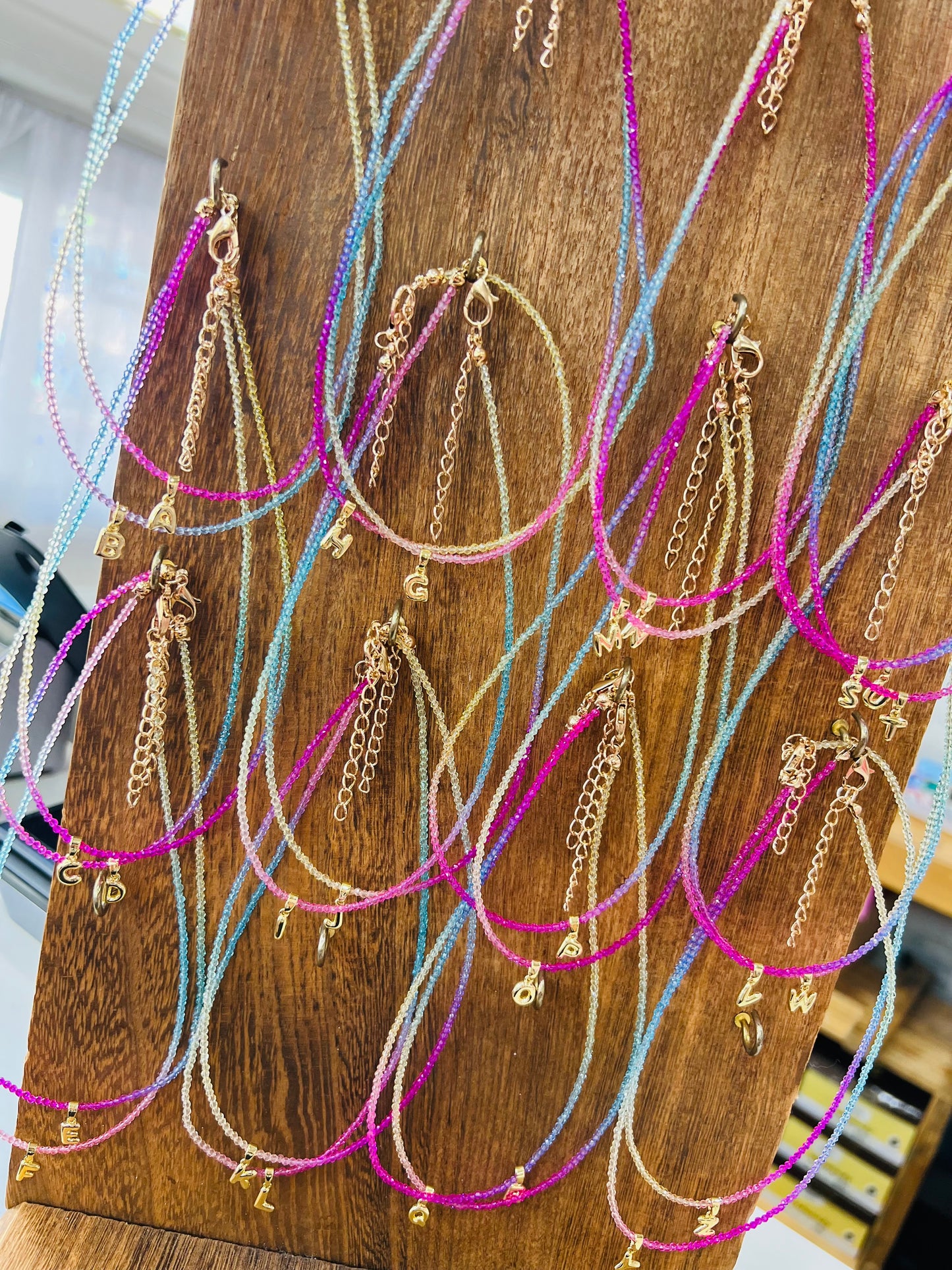 RAINBOW INITIALS CHOCKER