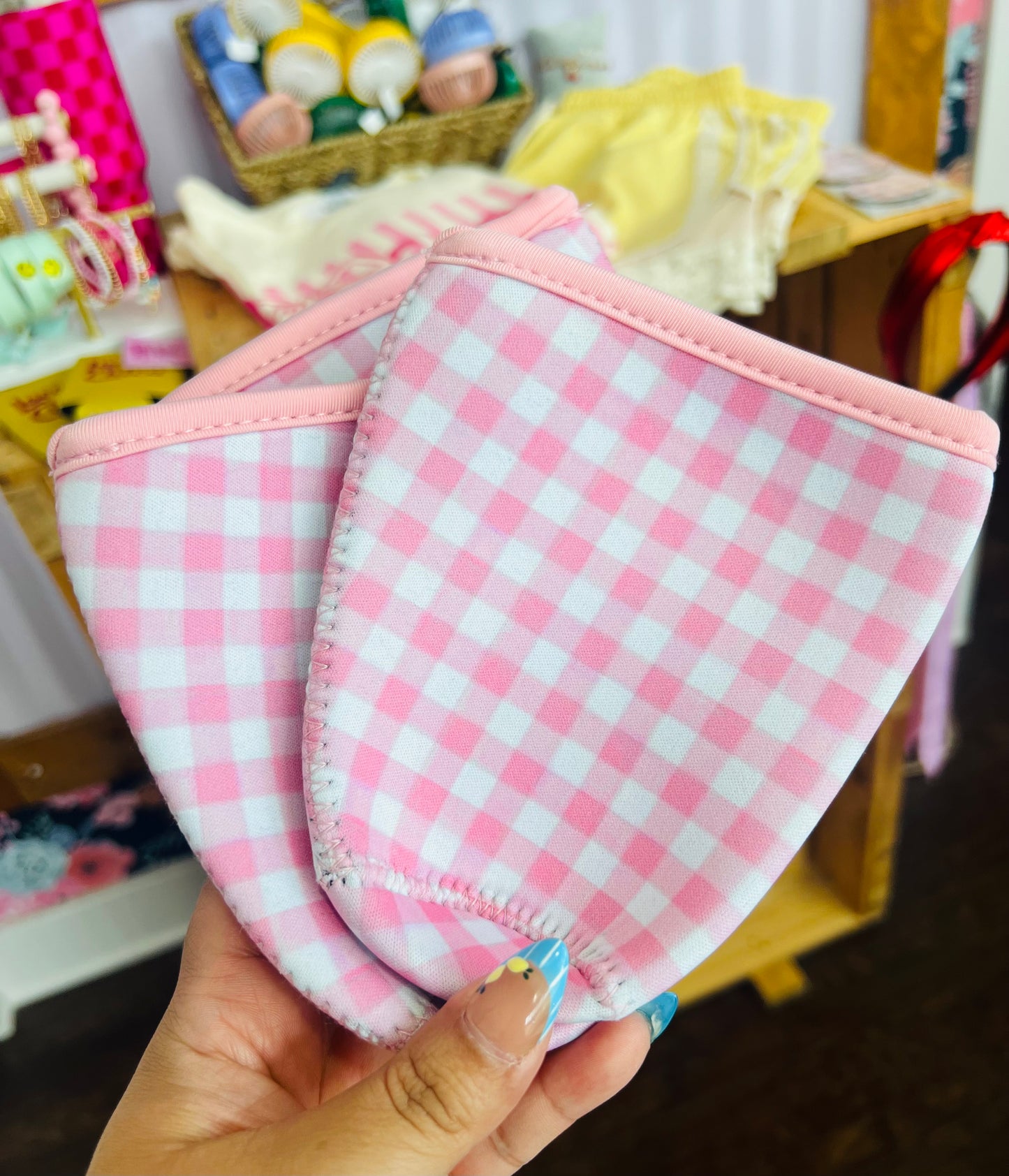 PINK GINGHAM KOOZIE