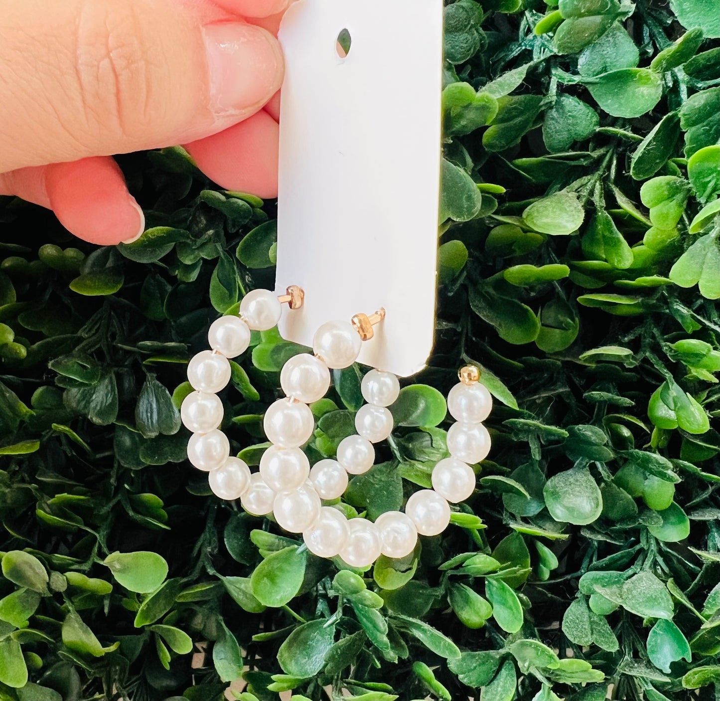 PEARL HOOPS