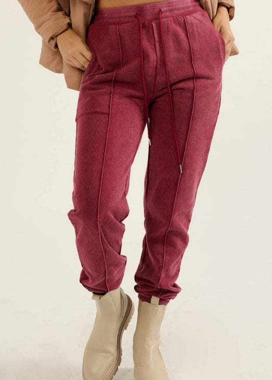 MINERAL WASHED BURGUNDY JOGGERS