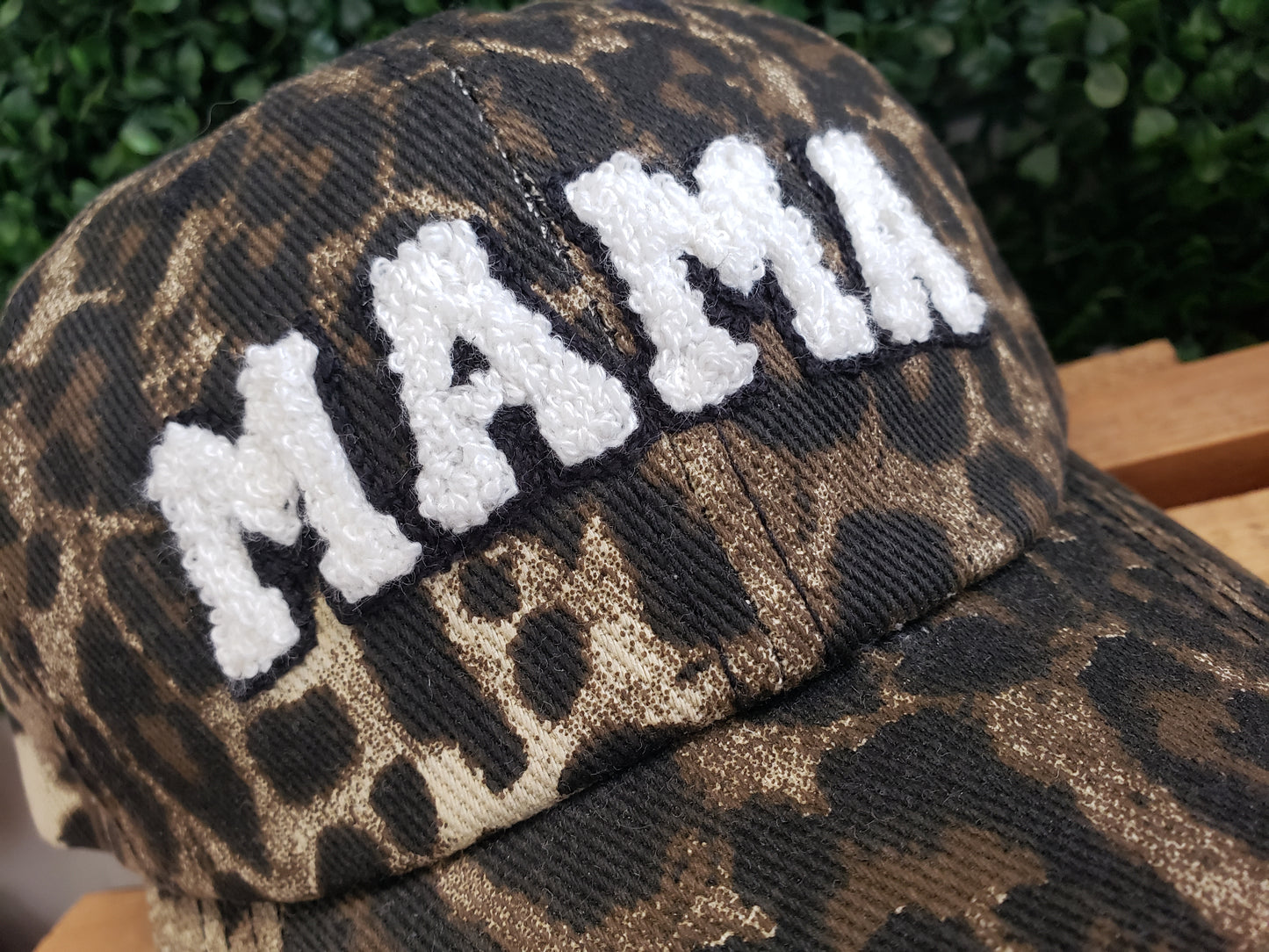 LEO MAMA TRUCKER HAT