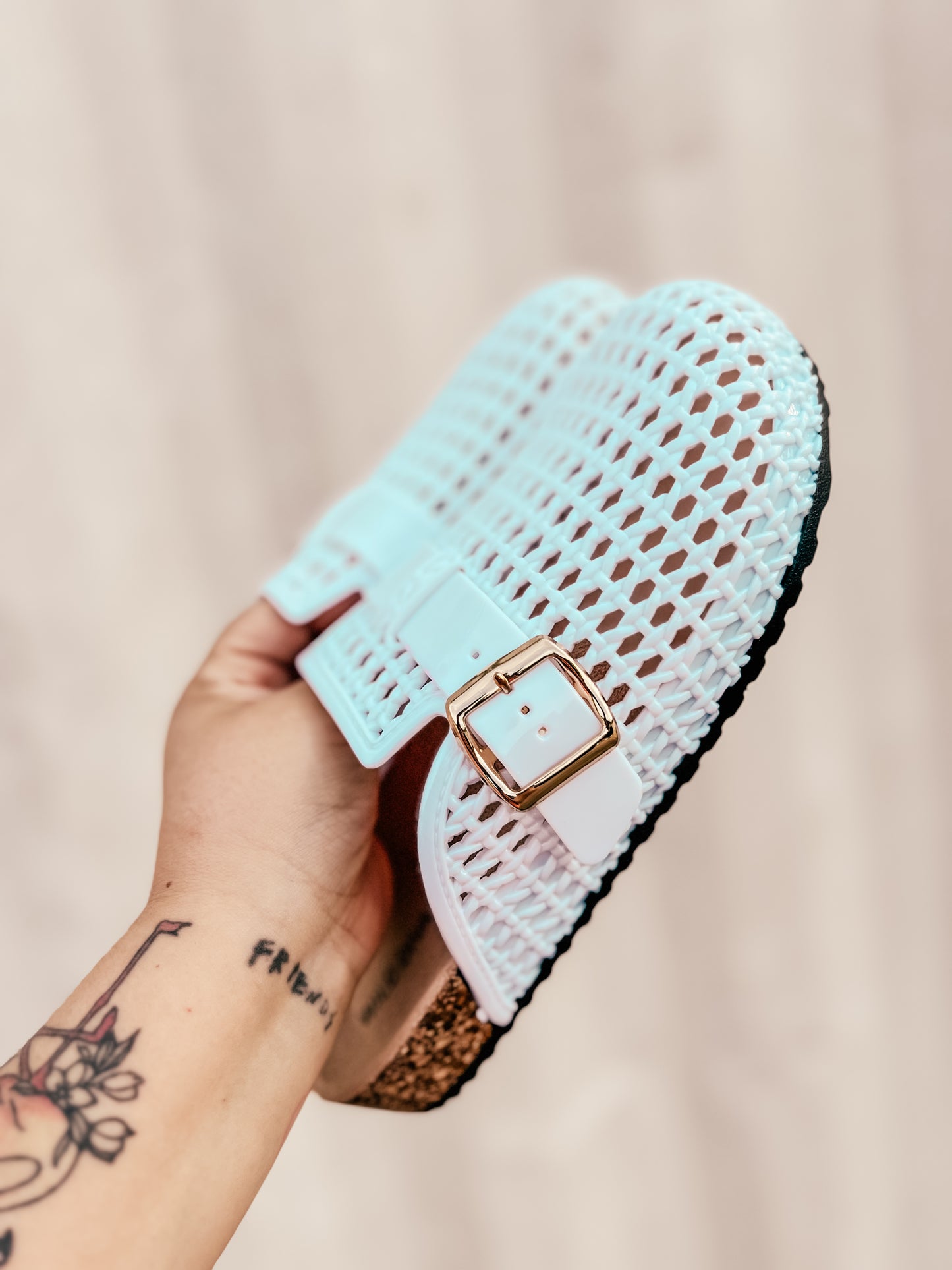 SUMMER JELLY CLOGS