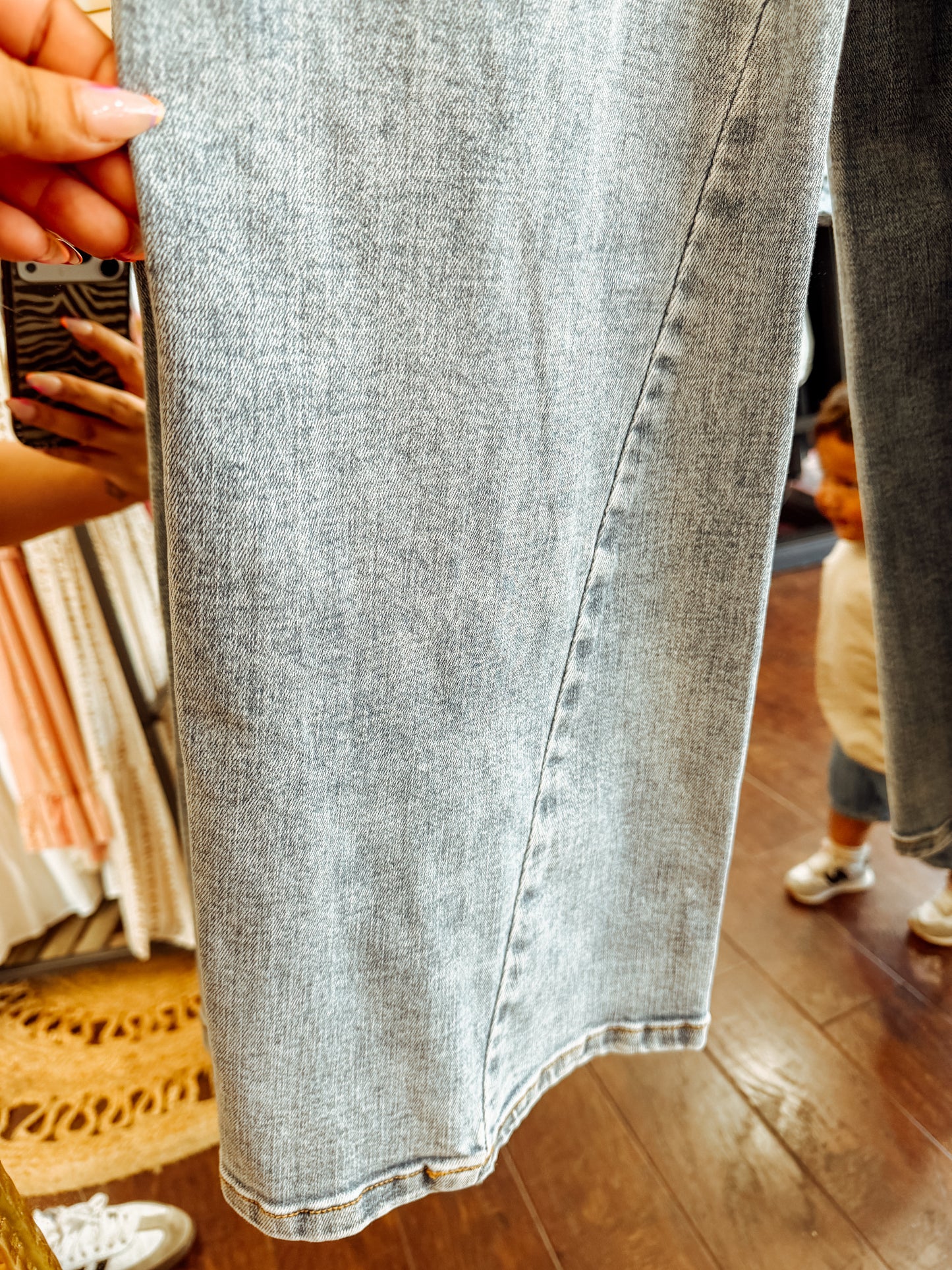 JB HW WIDE FIT W/SKEWED INSEAM