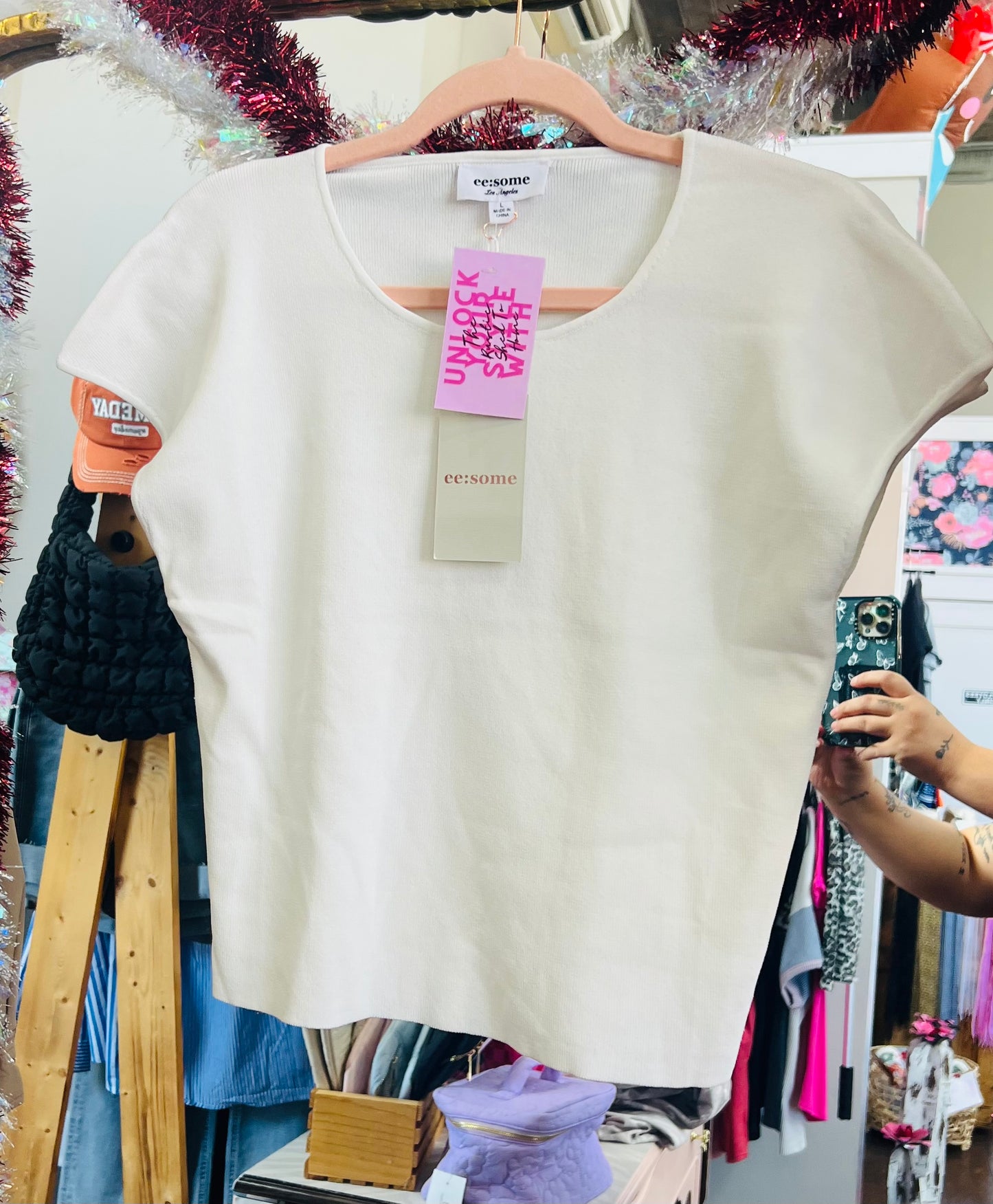 OFF WHITE CAP SLEEVE TOP