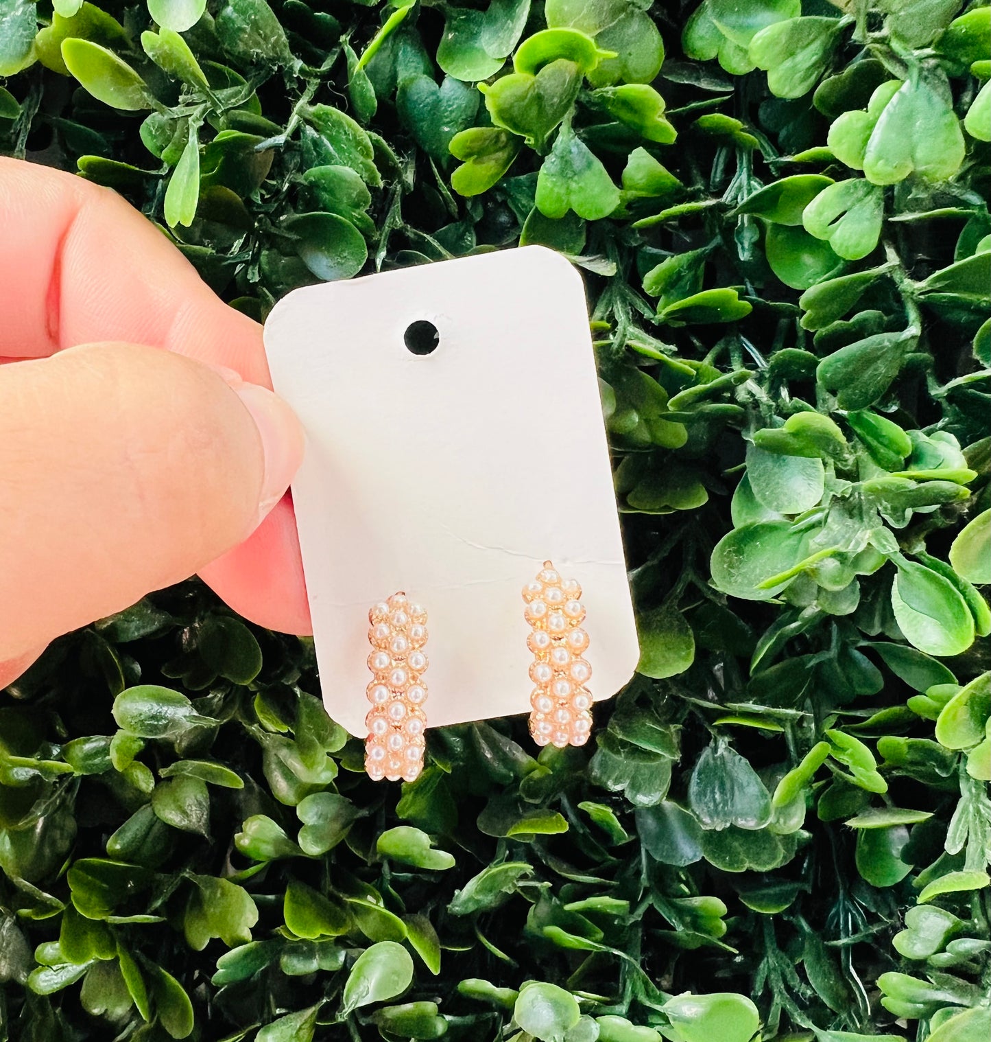 PEARL & GOLD EARRINGS