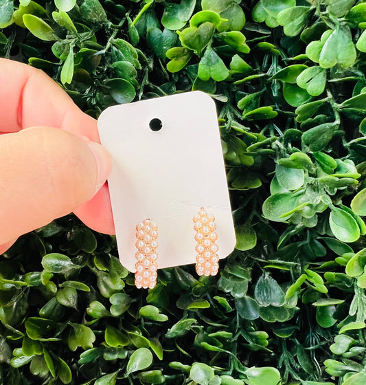 PEARL & GOLD EARRINGS