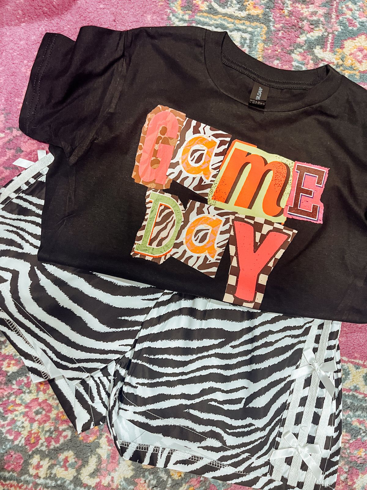 ZEBRA BOW SHORTS