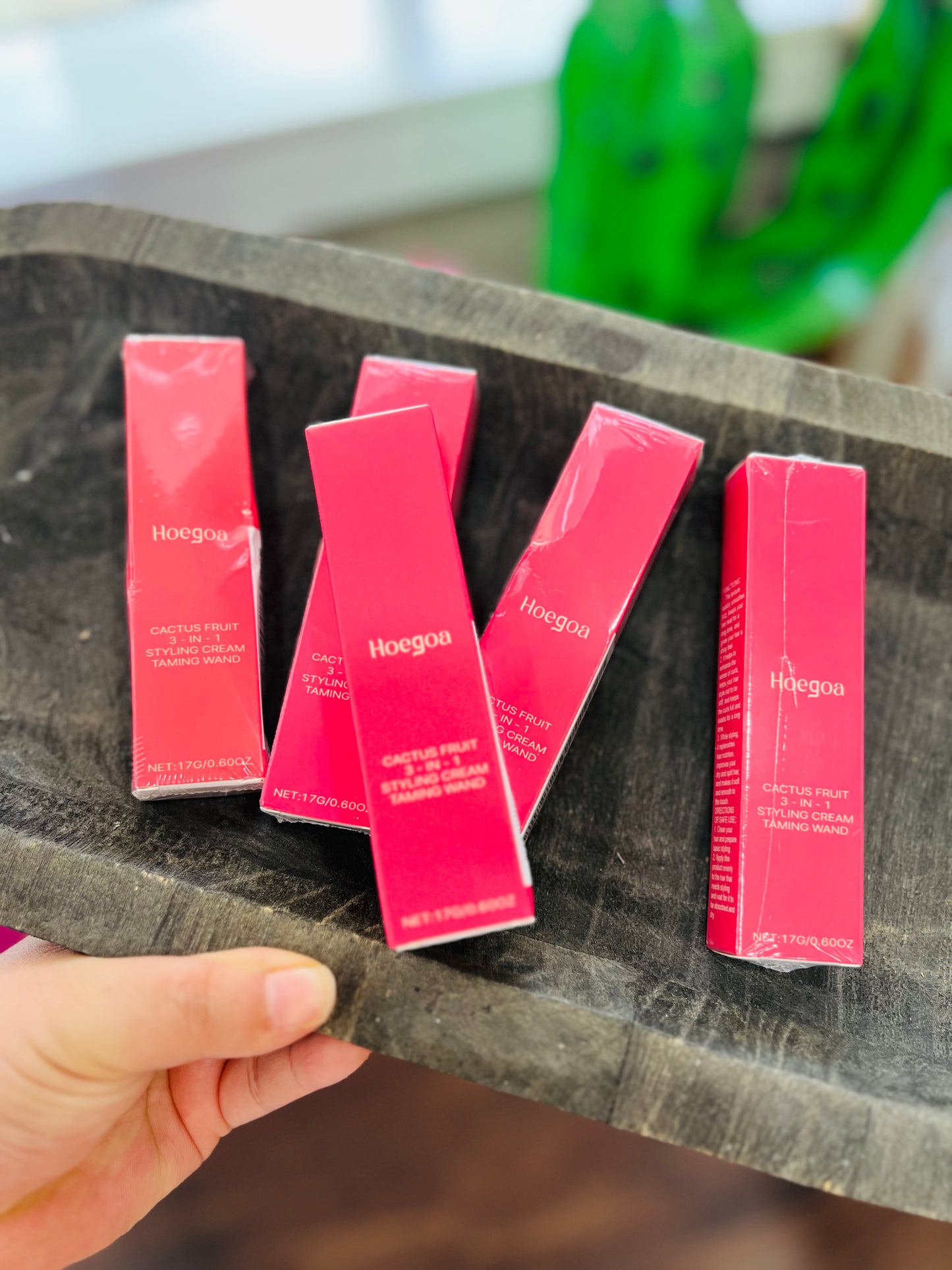 FRIZZ STYLING WAND