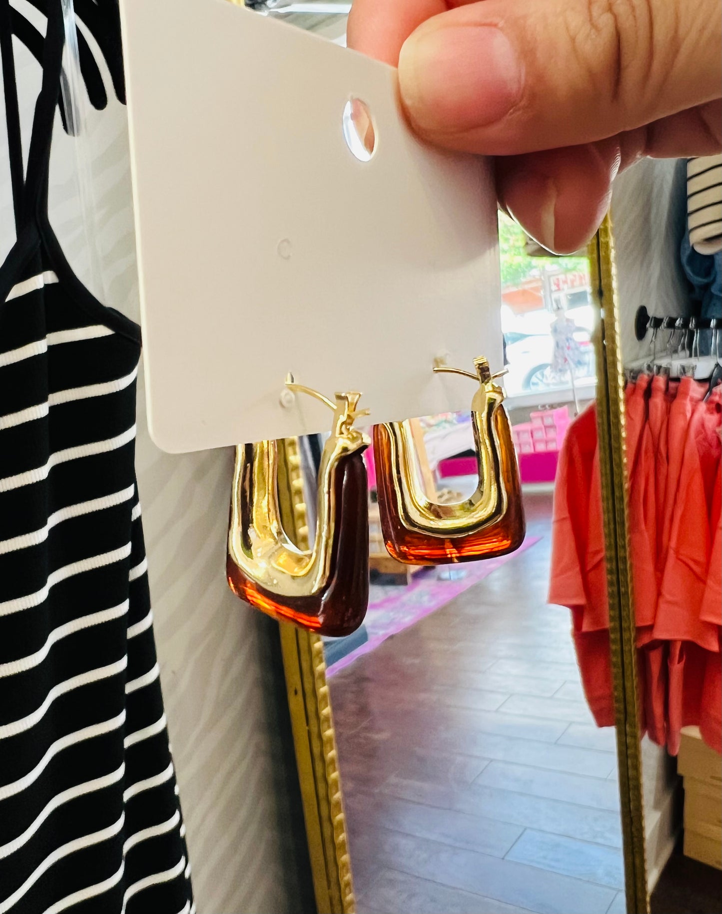 U SHAPE HOOP