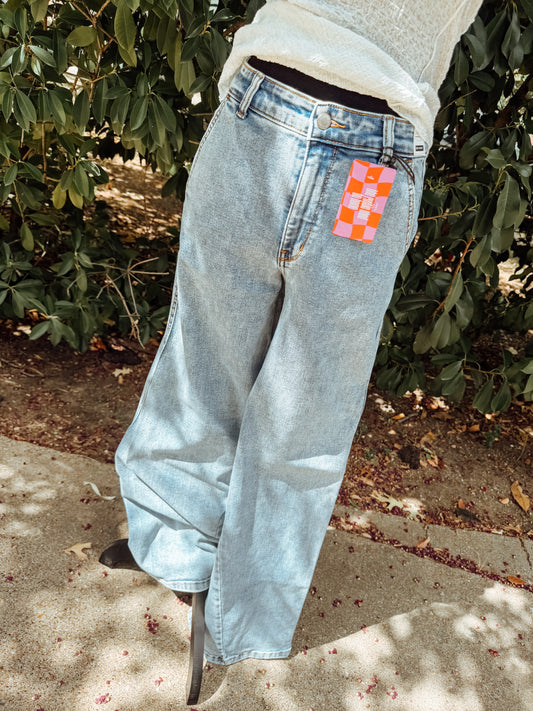 JB HW WIDE FIT W/SKEWED INSEAM