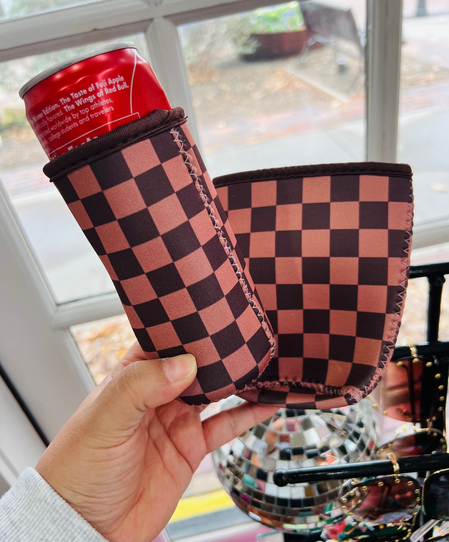 BROWN CHECKERED SLEEVE