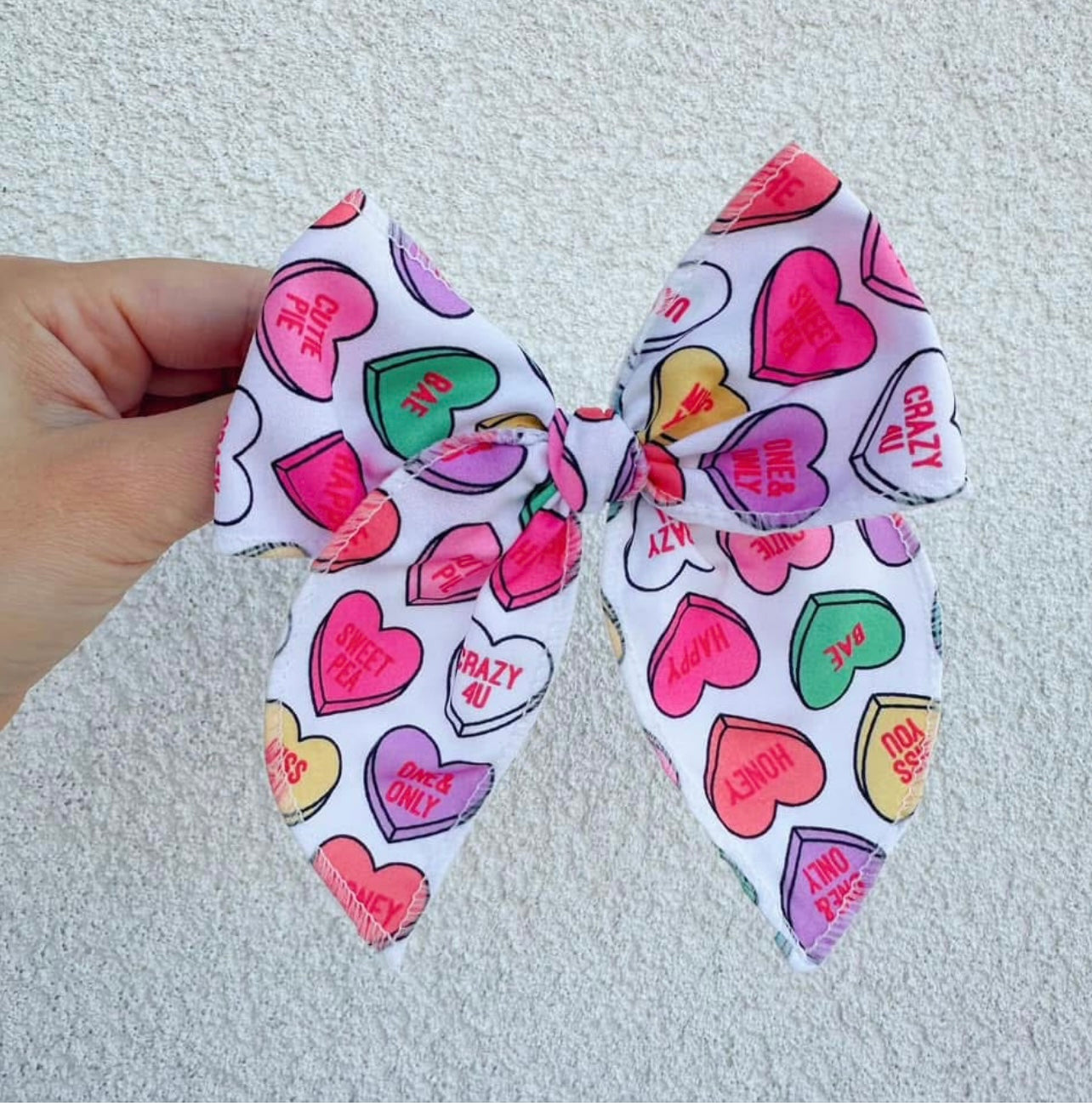 CANDY HEART BOWS