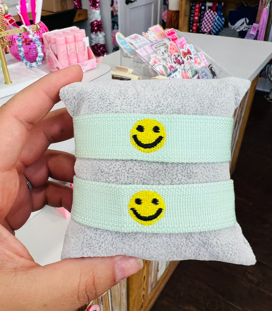 SMILEY BRACELET