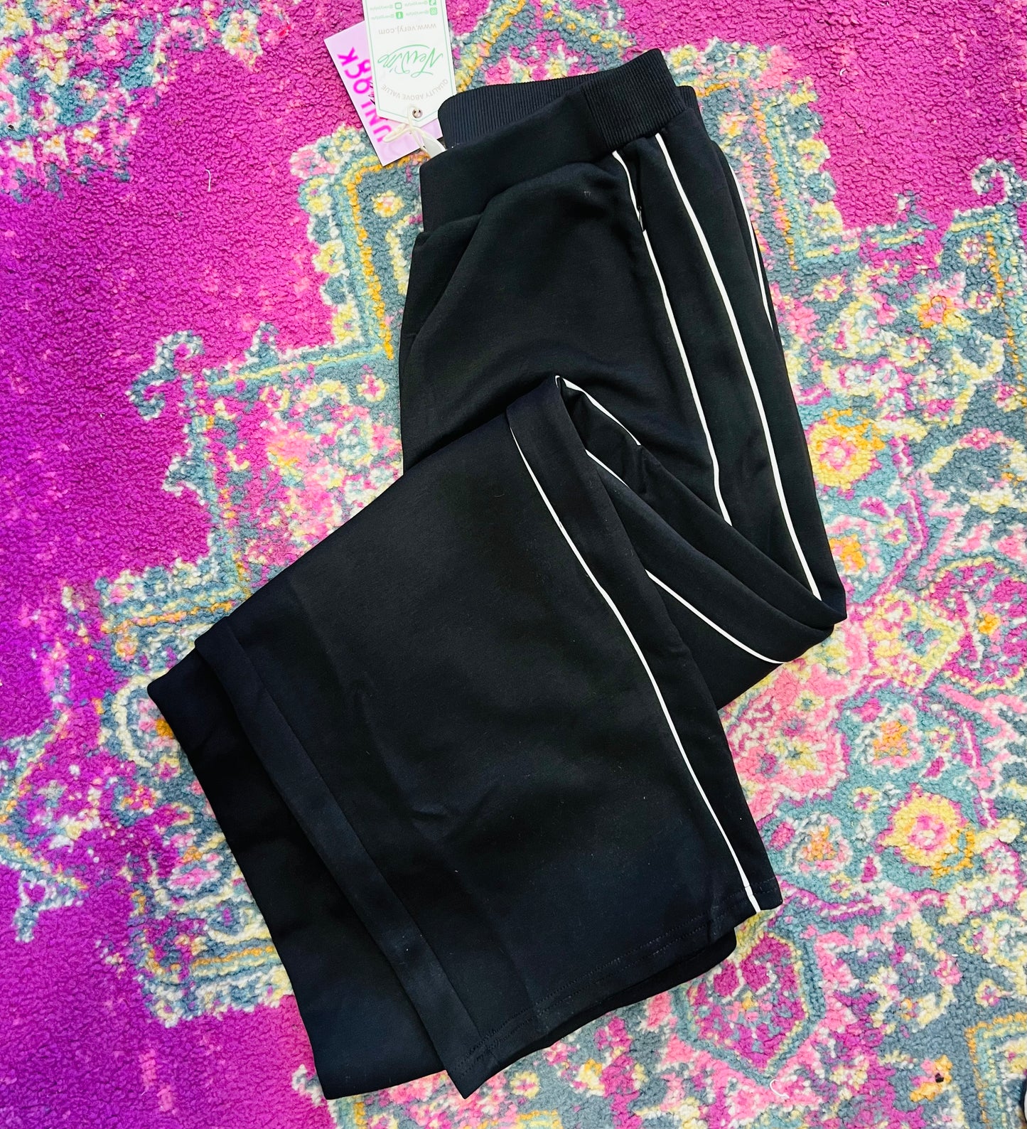 WIDE LEG BLACK PANTS