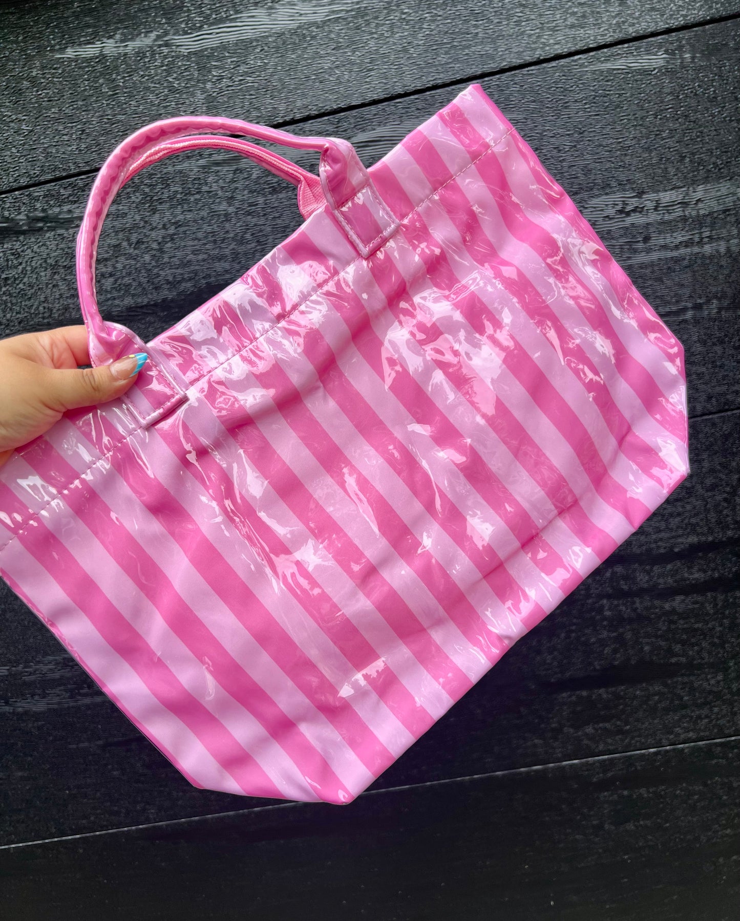 VERTICAL LARGE TOTE