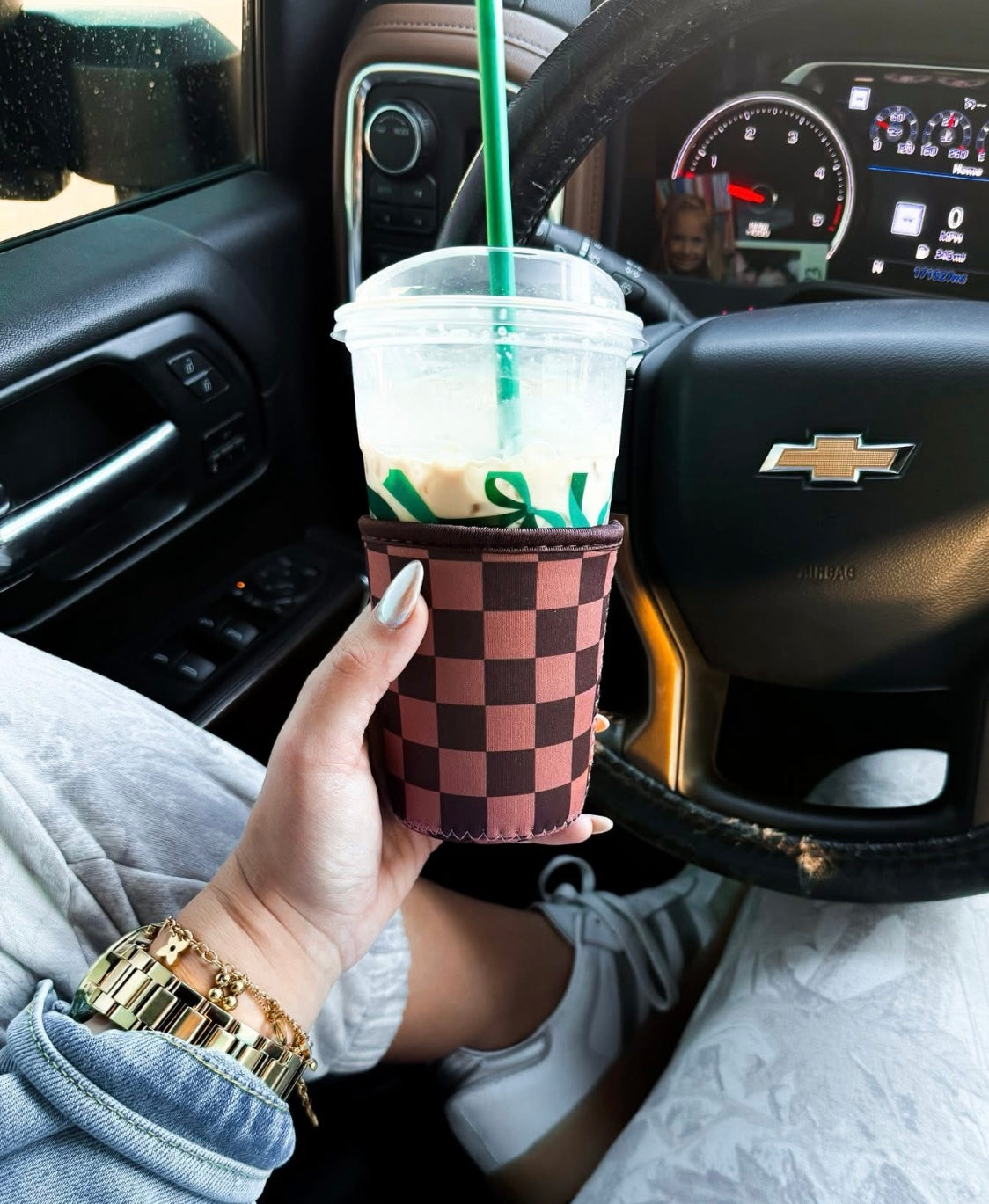 BROWN CHECKERED SLEEVE