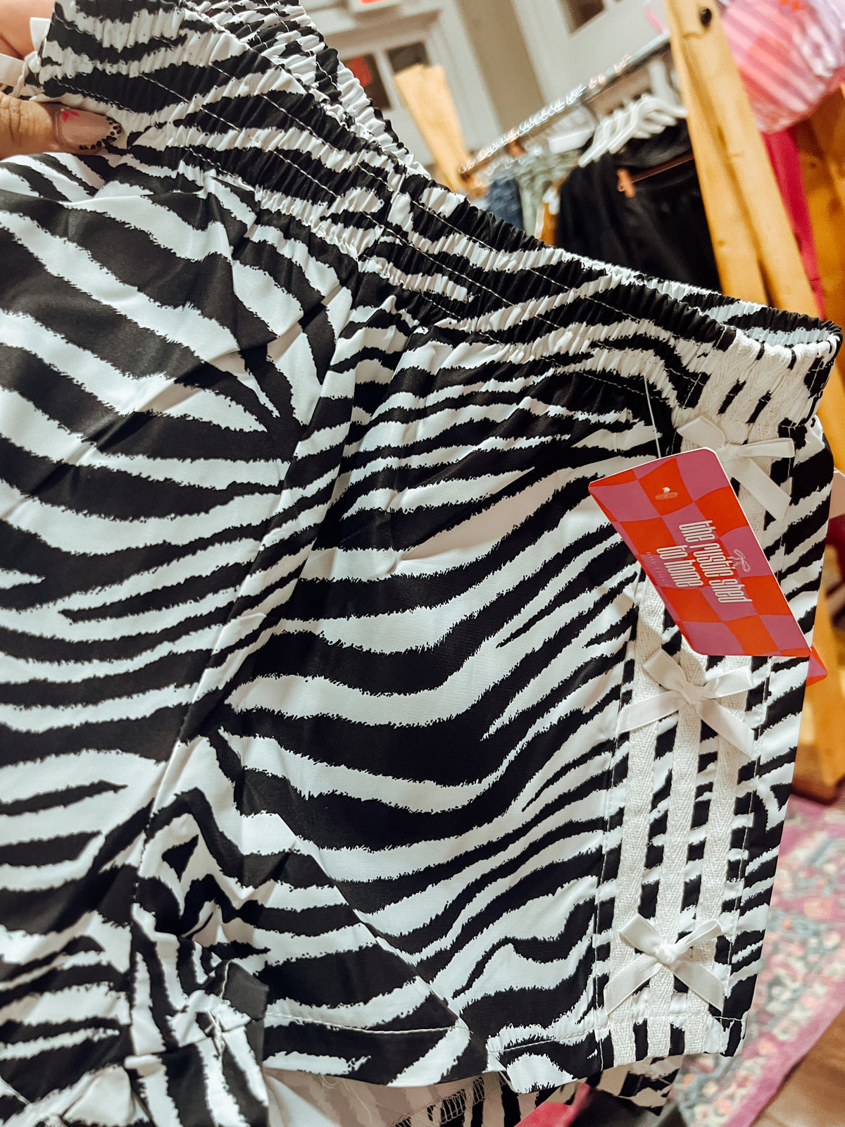 ZEBRA BOW SHORTS