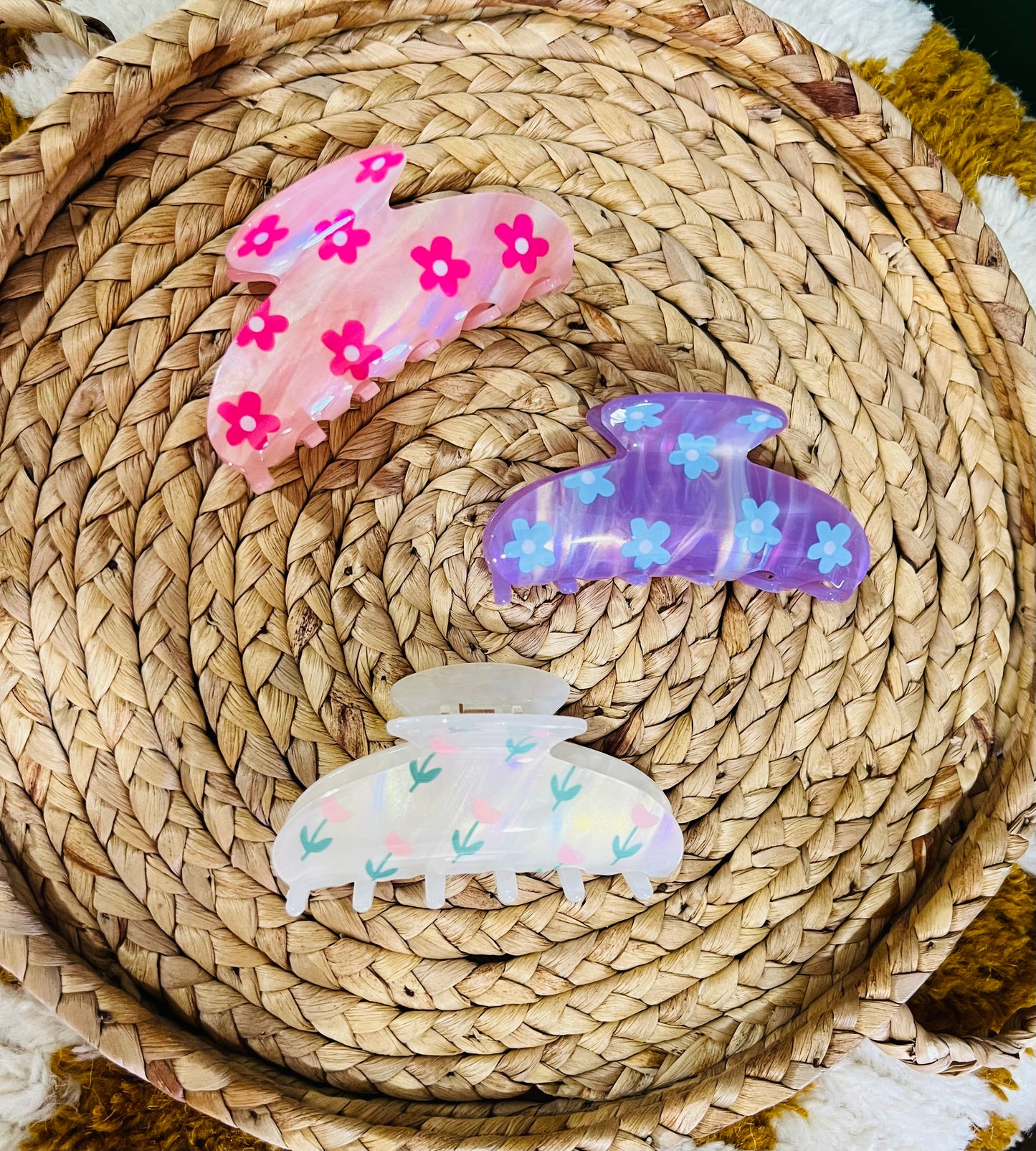 SPRING FLORAL CLIPS