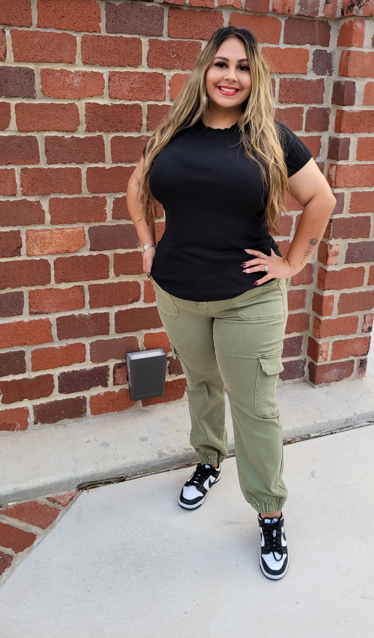 AVI CARGO JOGGERS