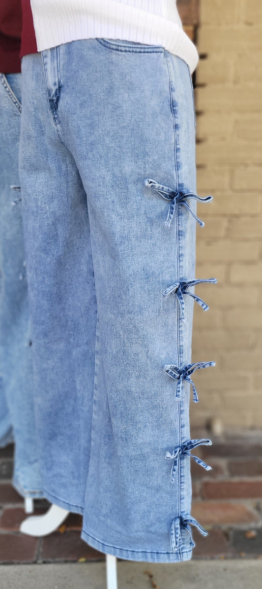 STRAIGHT LOOSE LEG SIDE KNOT BOW JEANS