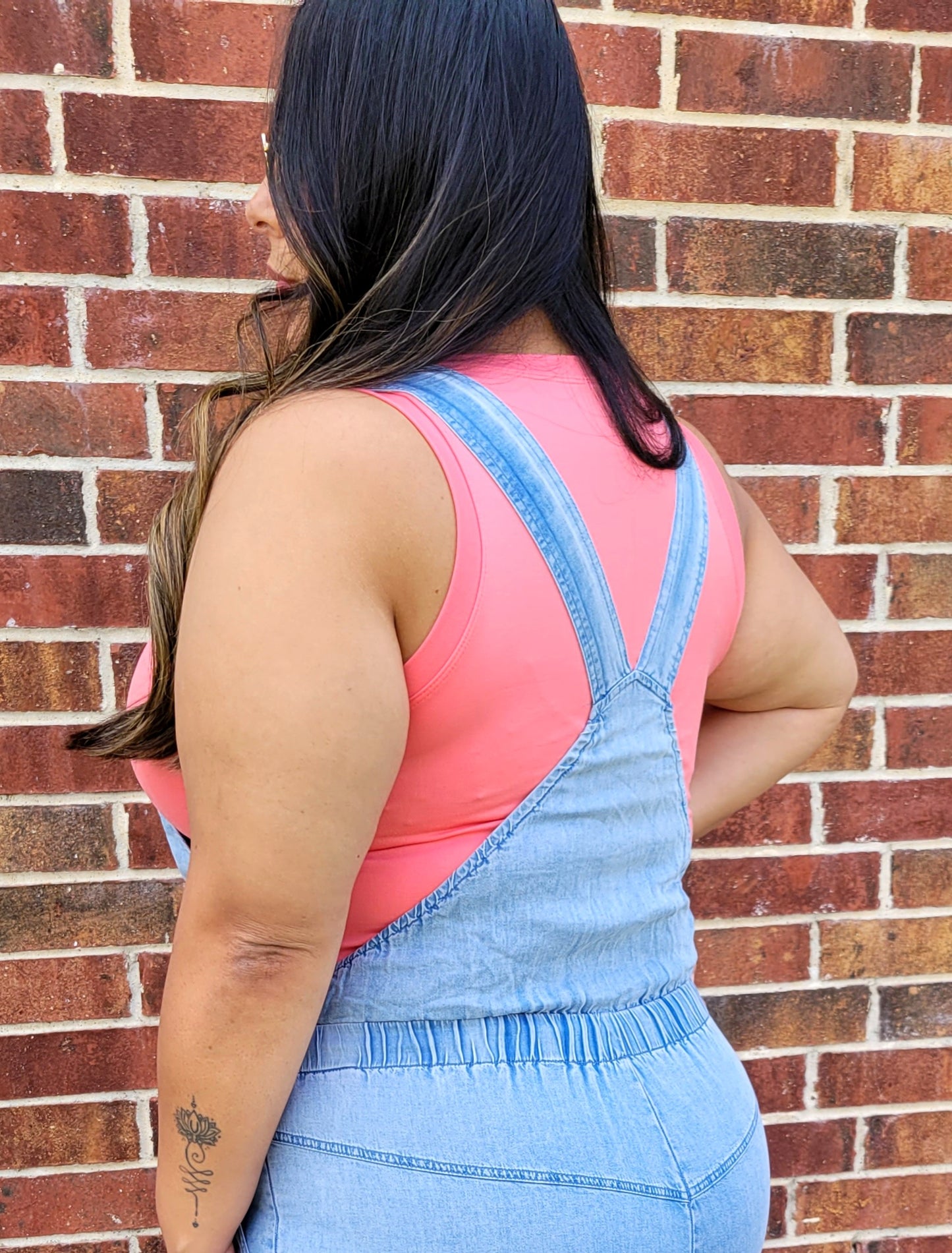 CORAL SEAMLESS CROP TANK