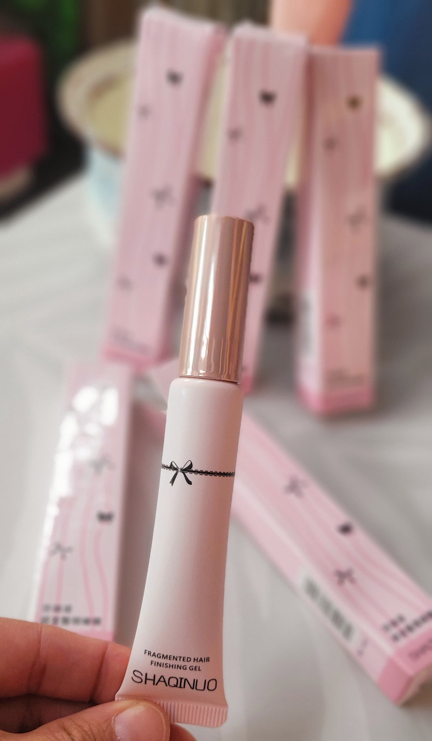 PINK FRIZZ CONTROL WAND