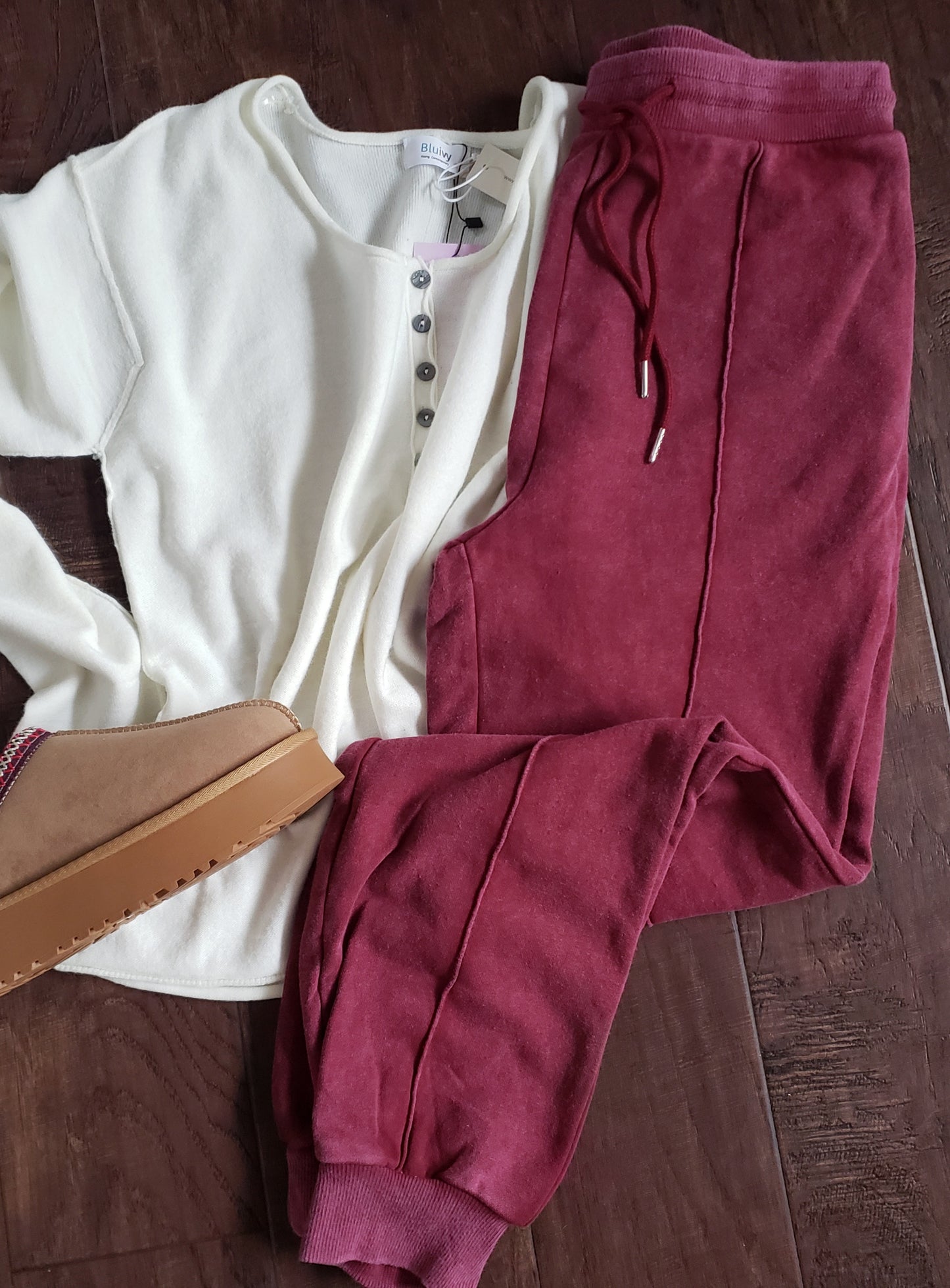 MINERAL WASHED BURGUNDY JOGGERS