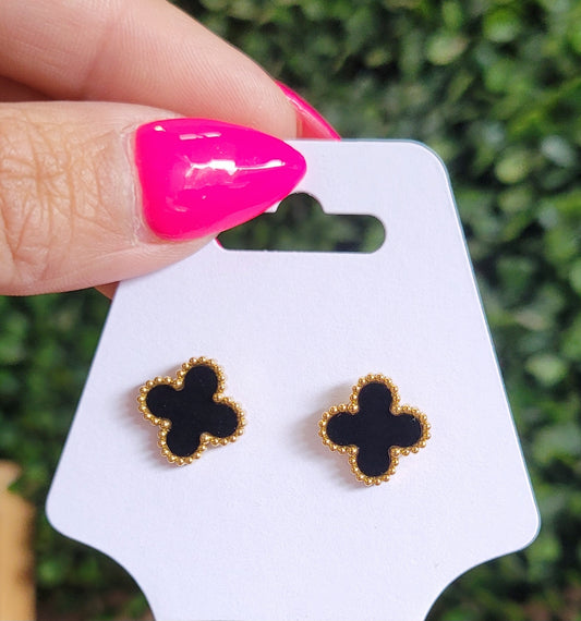 BLACK GOLD STUDS