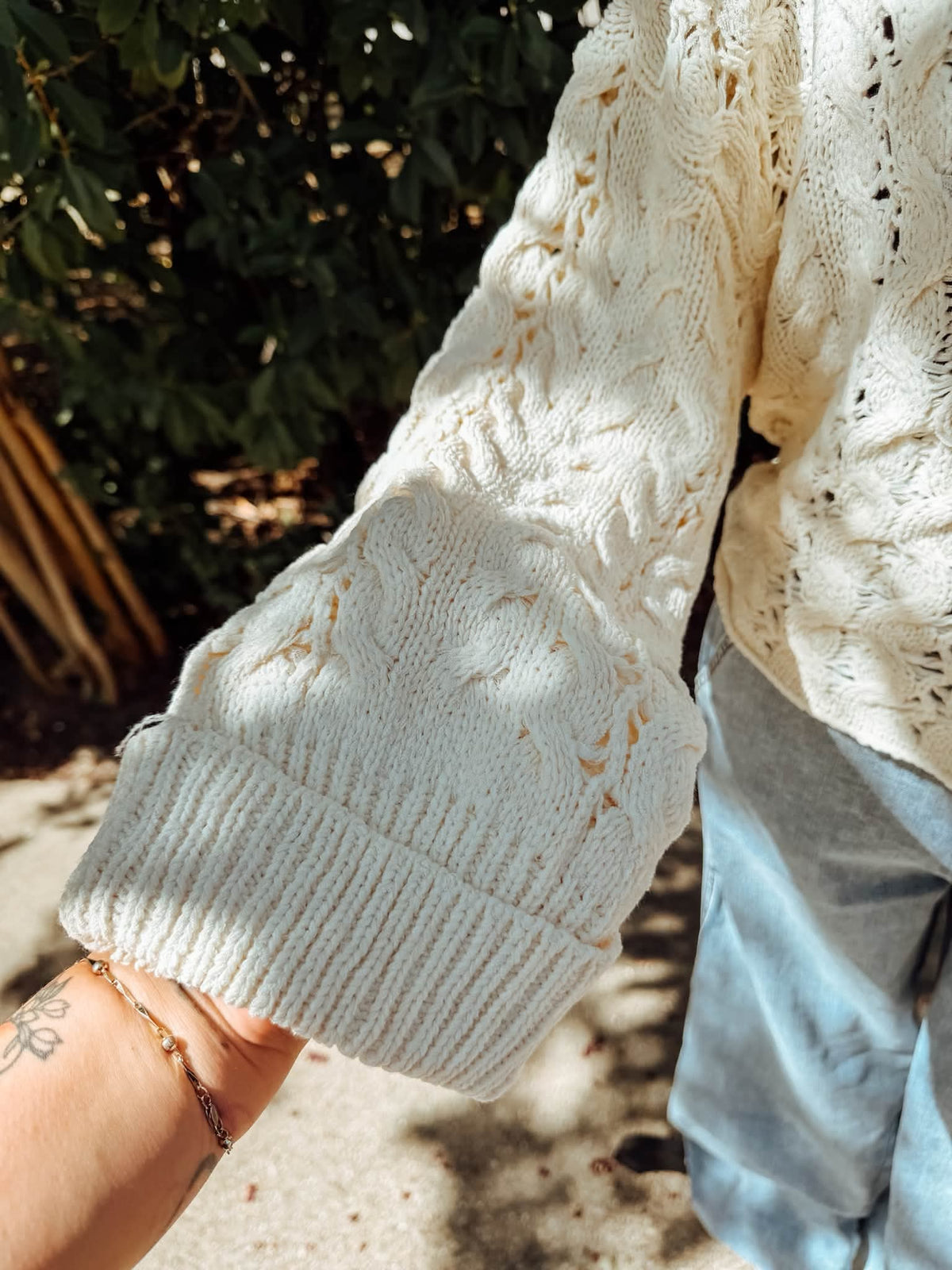 IVORY SOFT TWISTED SWEATER
