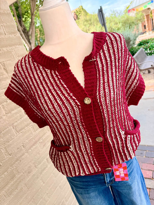 BURGUNDY CREAM KNIT TOP