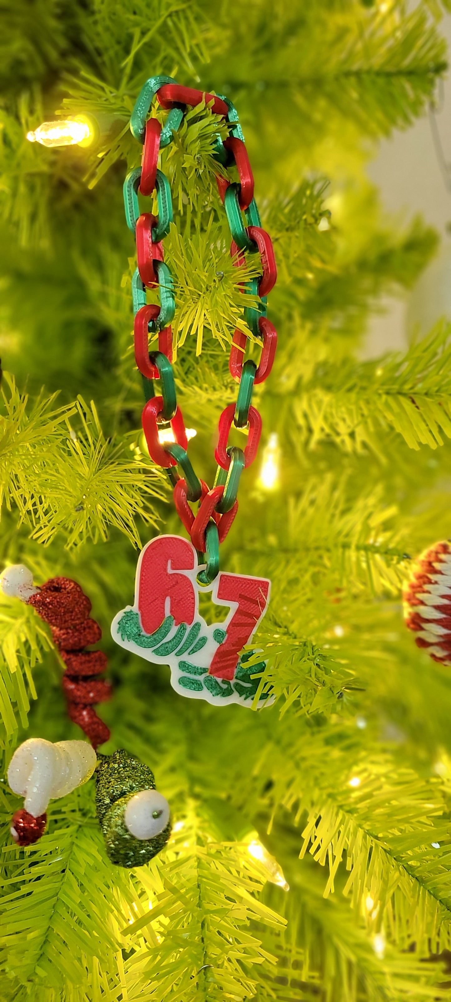 SIX SEVENN ELF NECKLACE