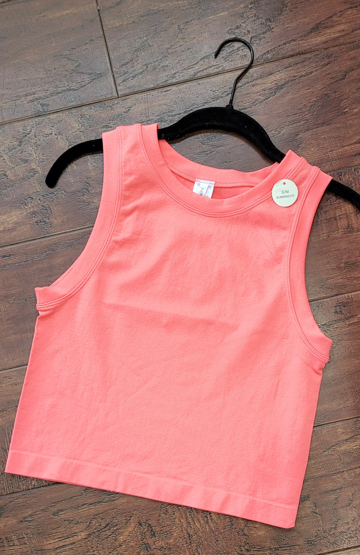 CORAL SEAMLESS CROP TANK